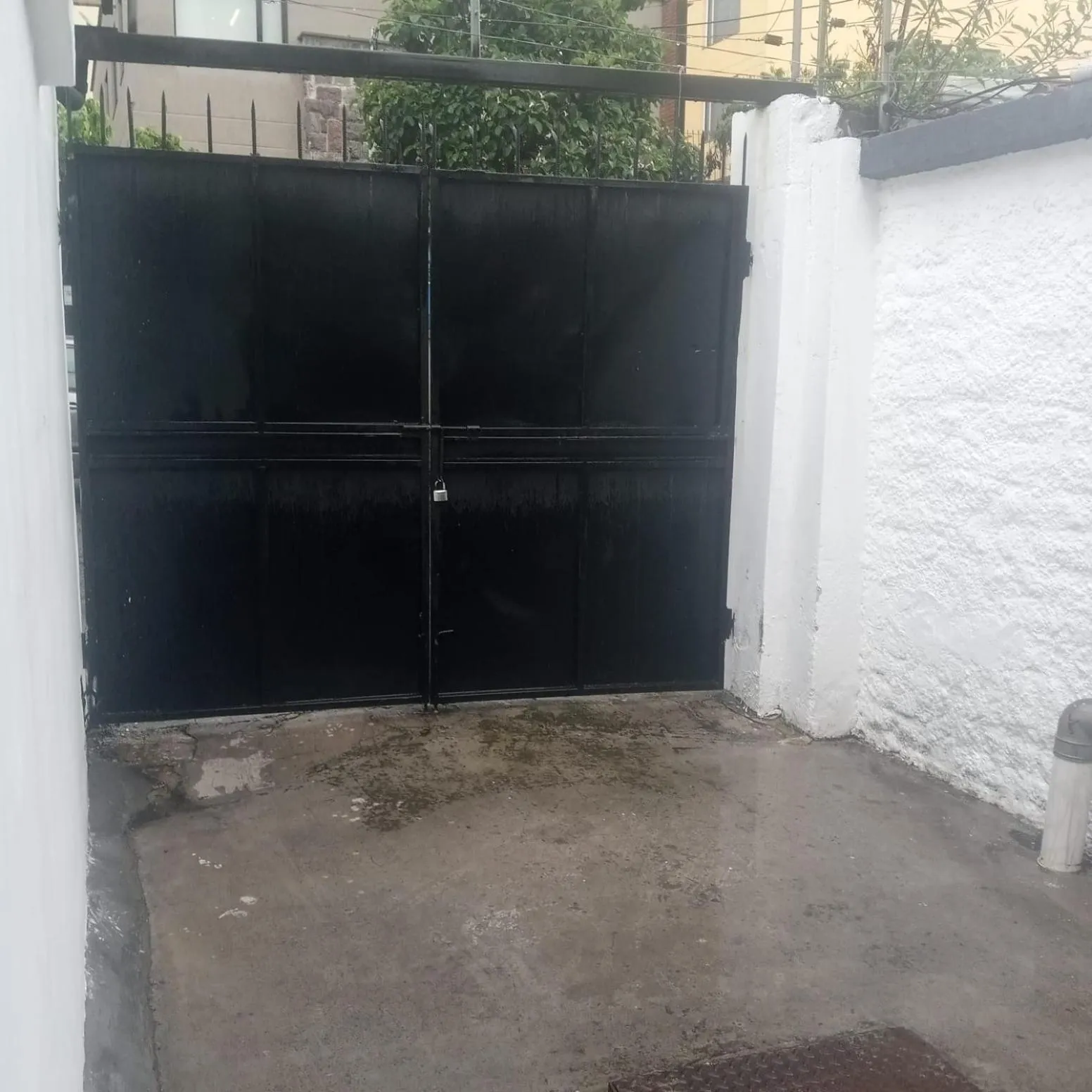 Parking in Hotel + Arte