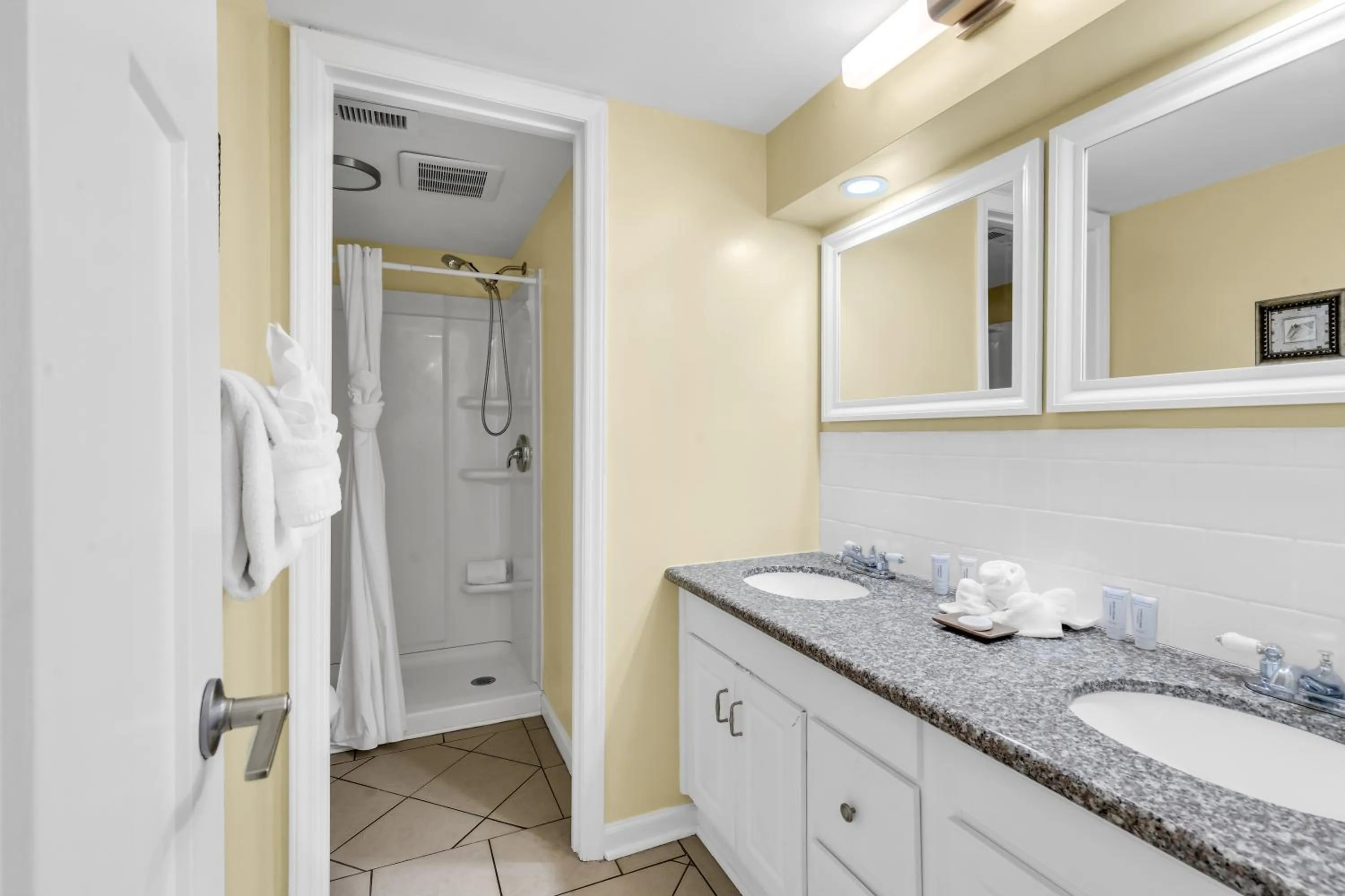 Bathroom in Oceanfront condo Steps to the beach w No Resort Fees