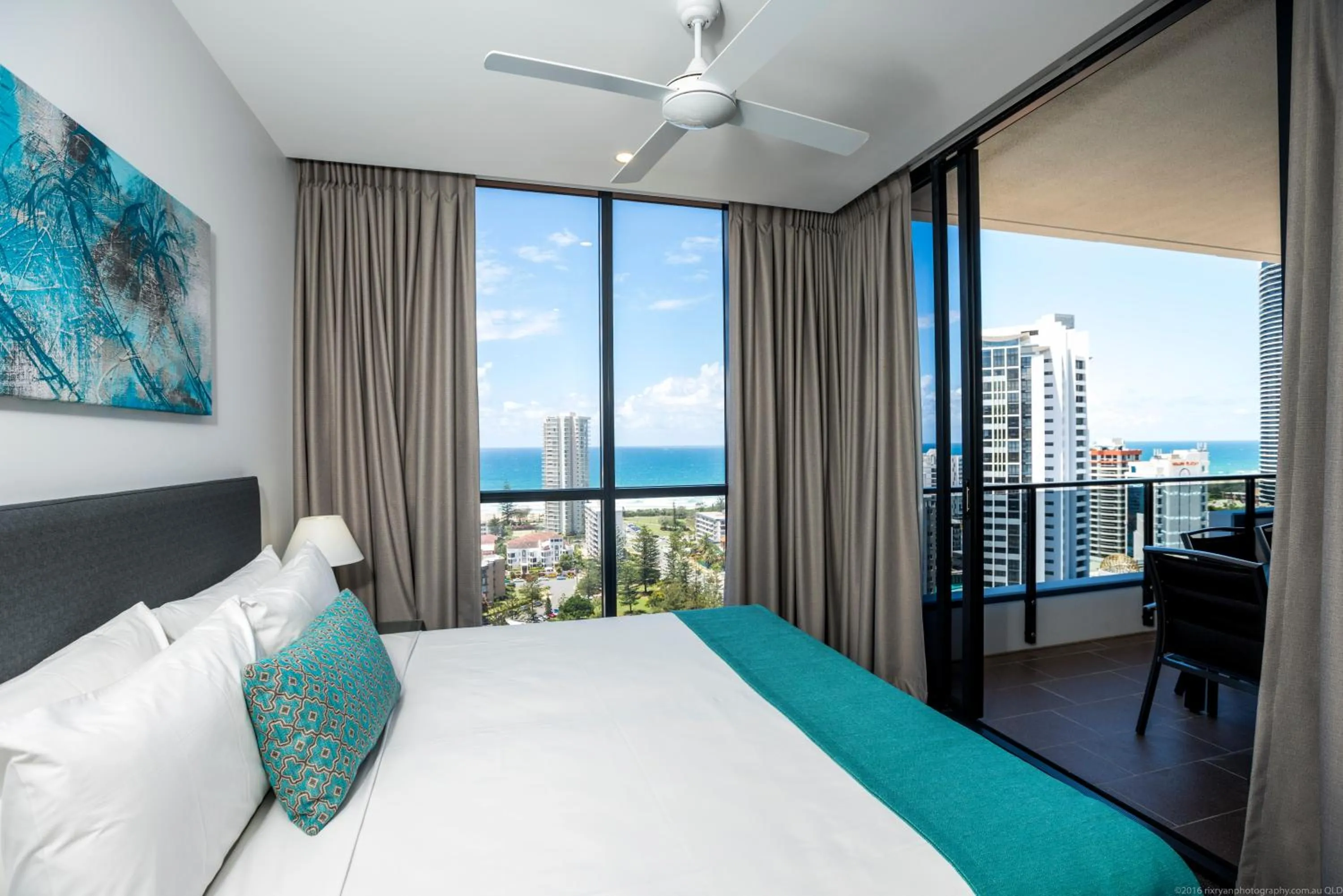 Bed in Synergy Broadbeach - Official