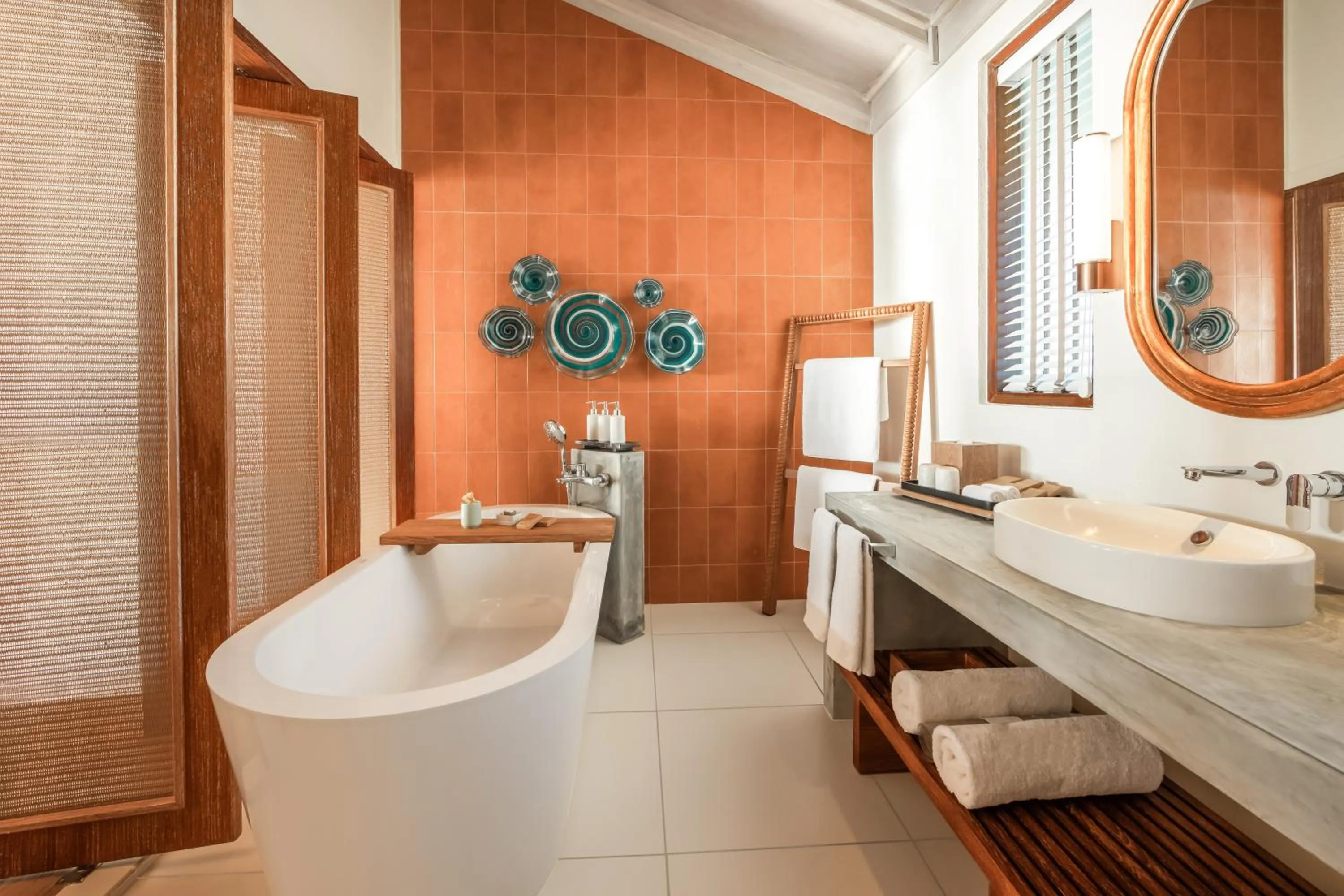 Bathroom in NH Collection Maldives Reethi Resort