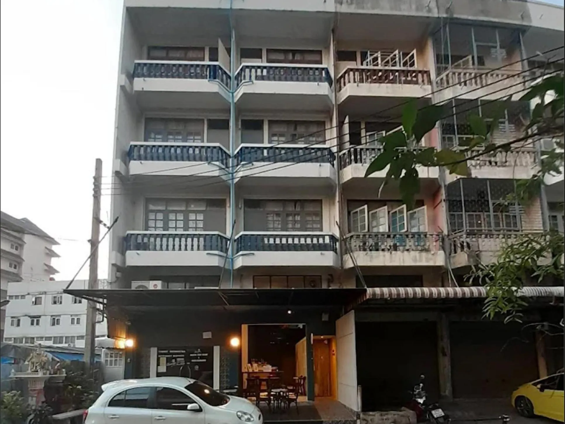 Property building in Bed's Friend