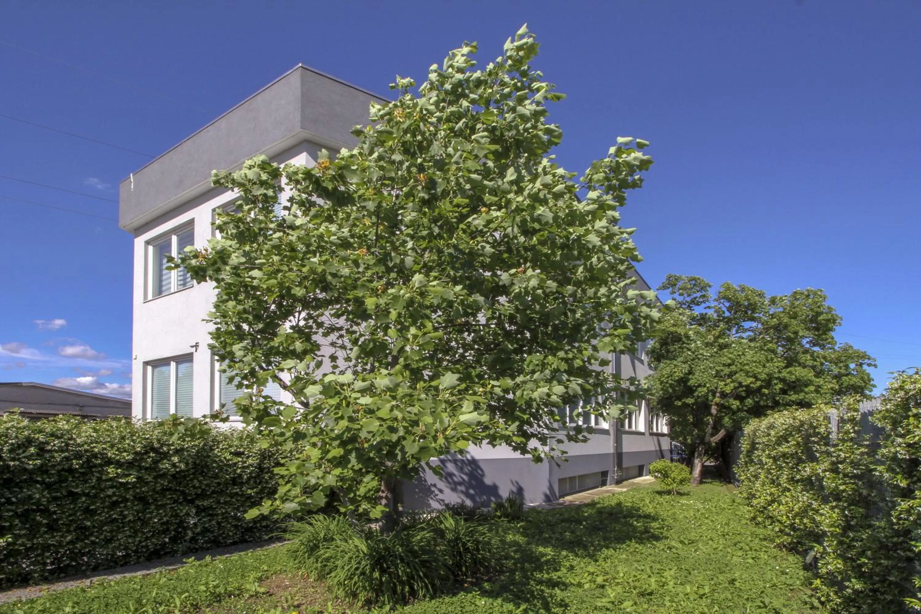 Property building in La Cordata Accommodation - Woodhouse Bike Hotel