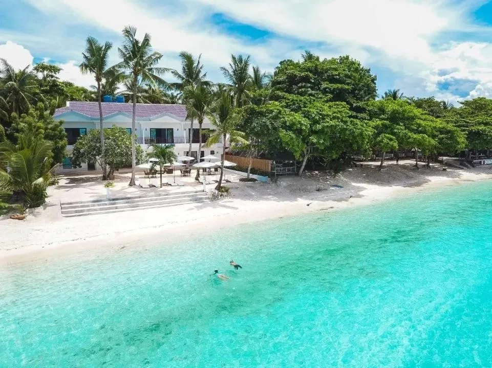 Beach in Villa Umi Panglao Resort