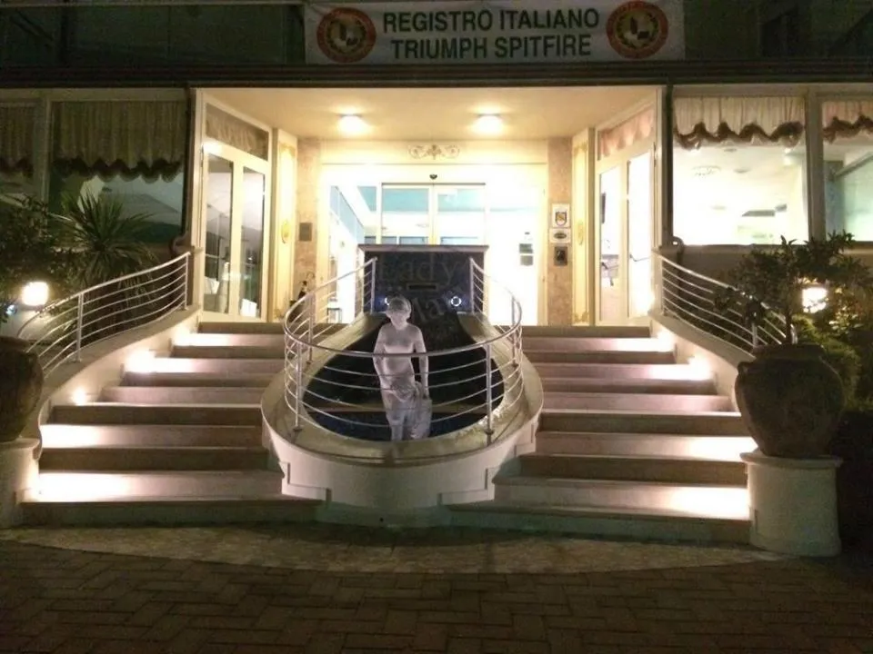 Property building in Hotel Lady Mary