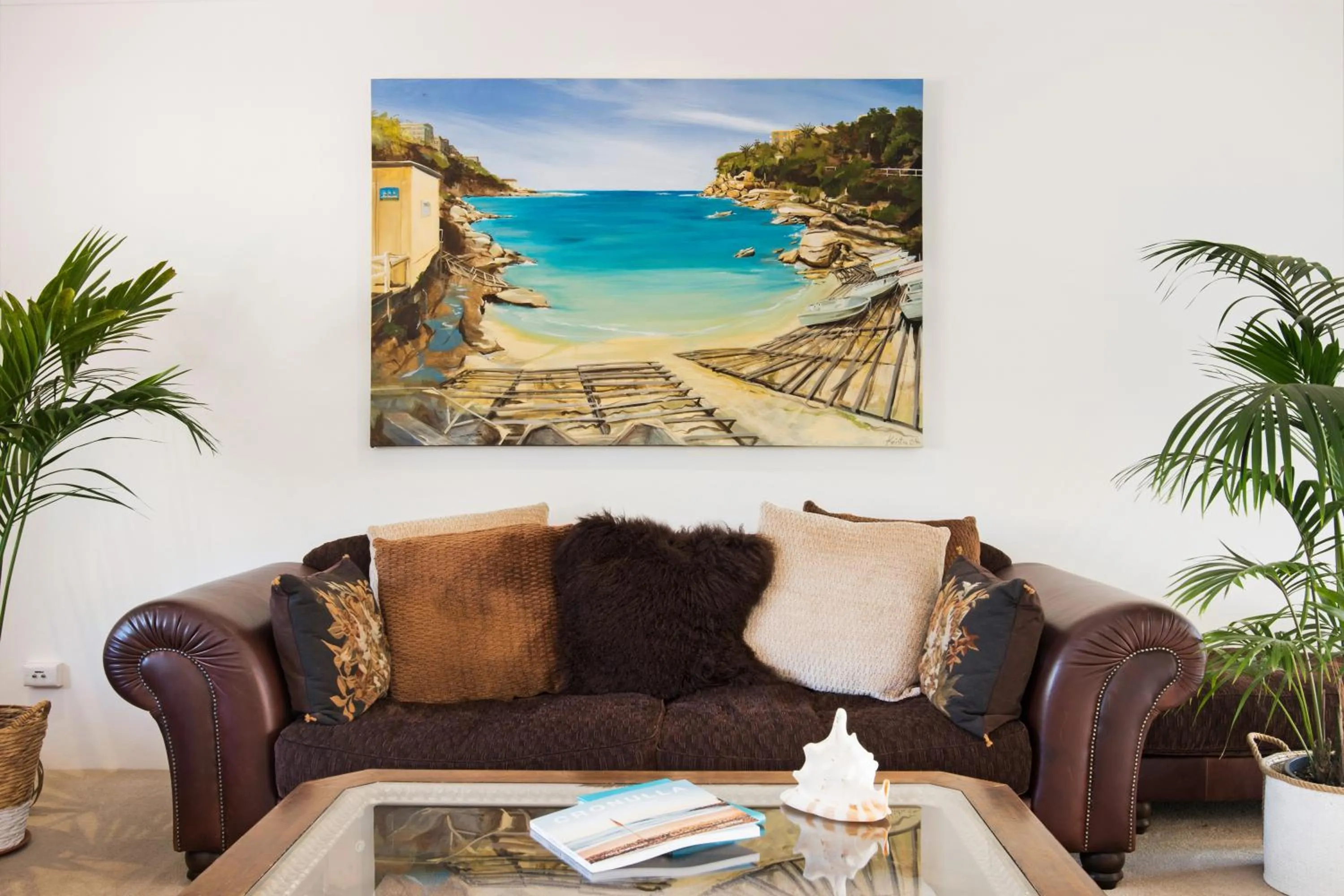 Living room in Cronulla Beach House B&B