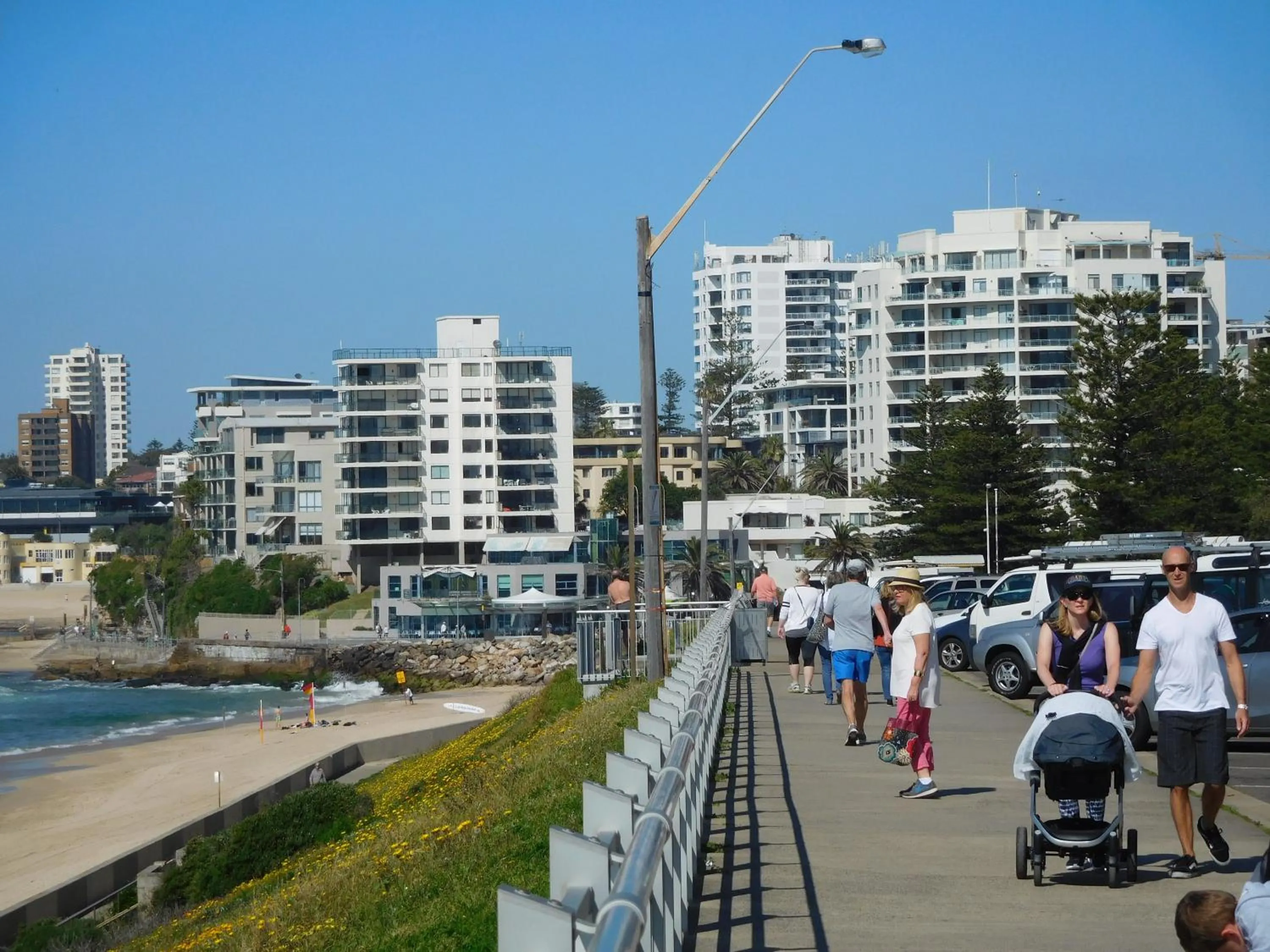 group of guests in Cronulla Beach House B&B