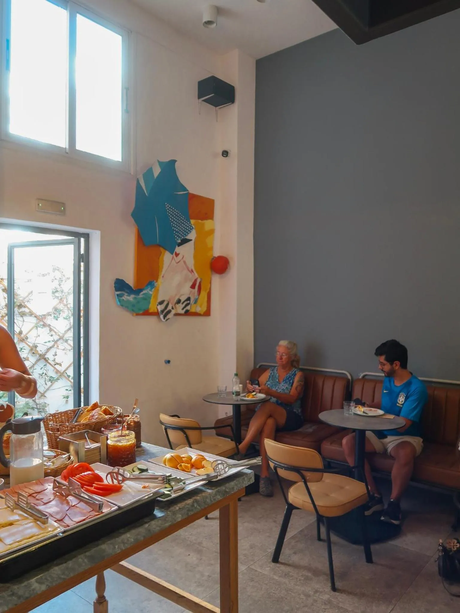 Breakfast in Athens Backpackers