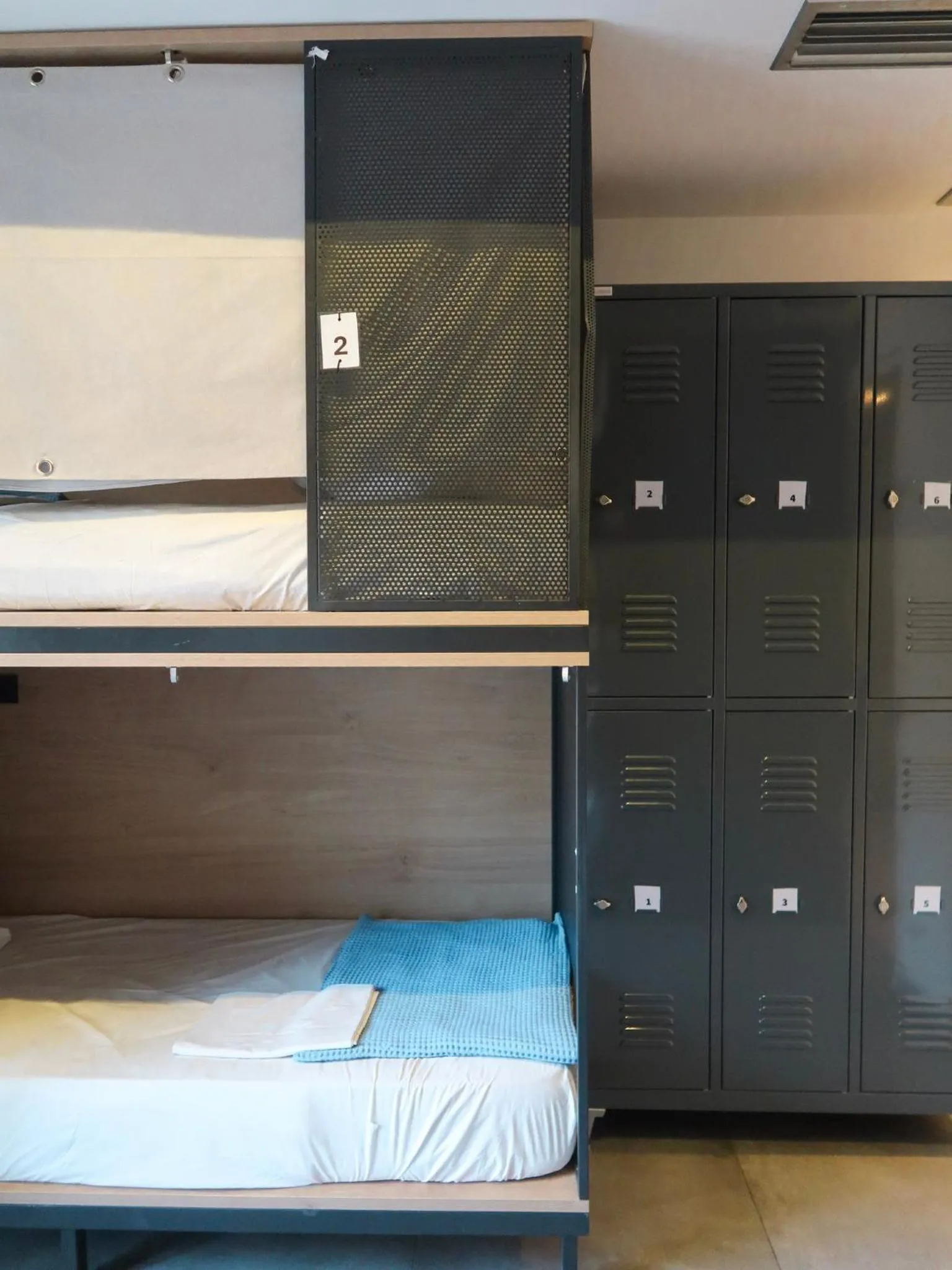 bunk bed, Bed in Athens Backpackers