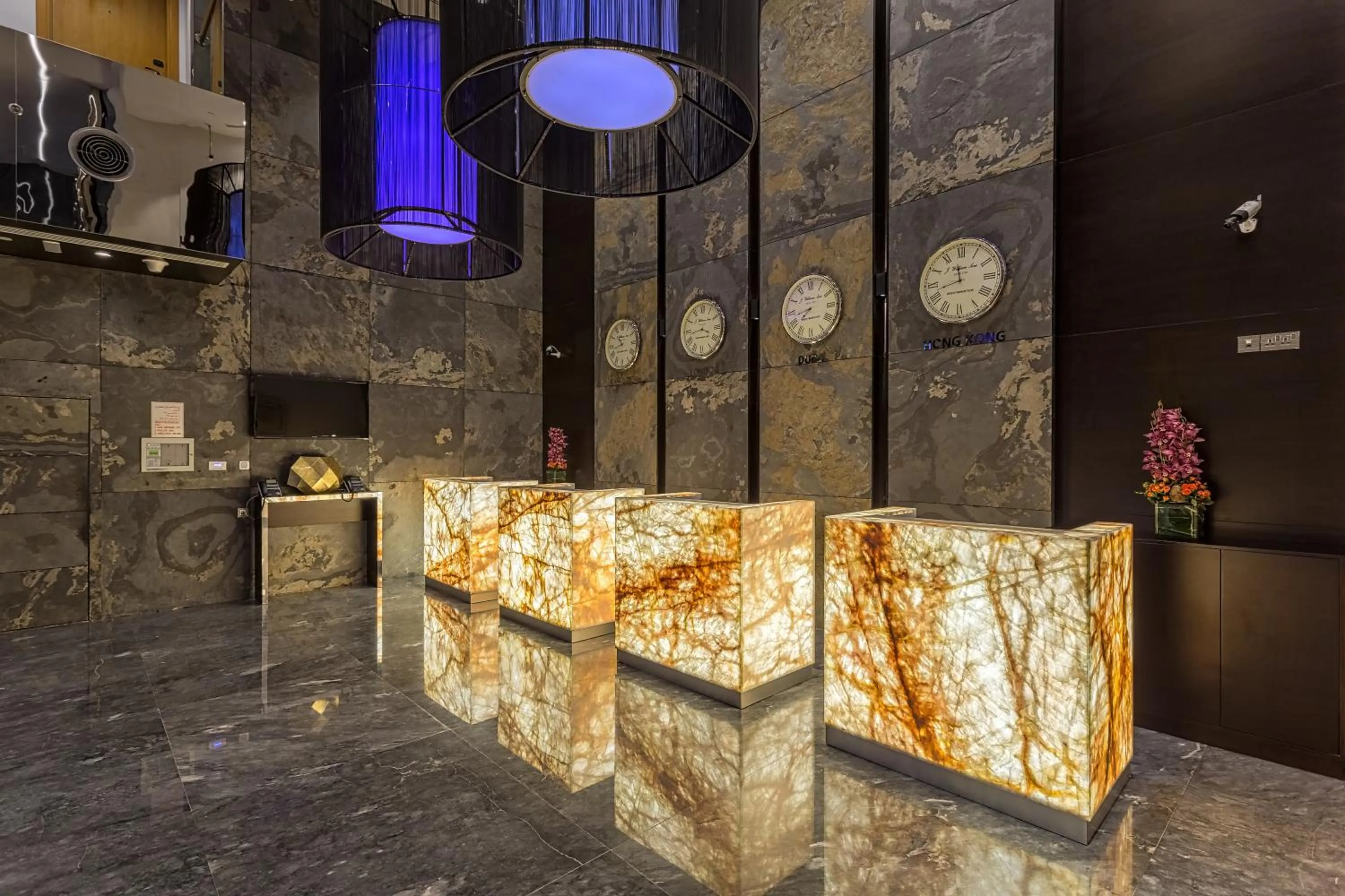 Lobby or reception in The First Collection Marina, Dubai, a Tribute Portfolio Hotel