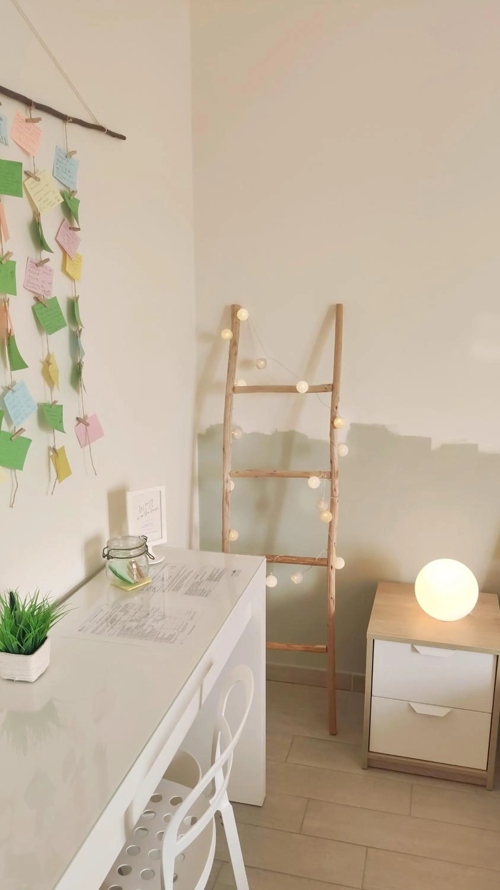 Decorative detail, Bed in B&B Le Albarelle