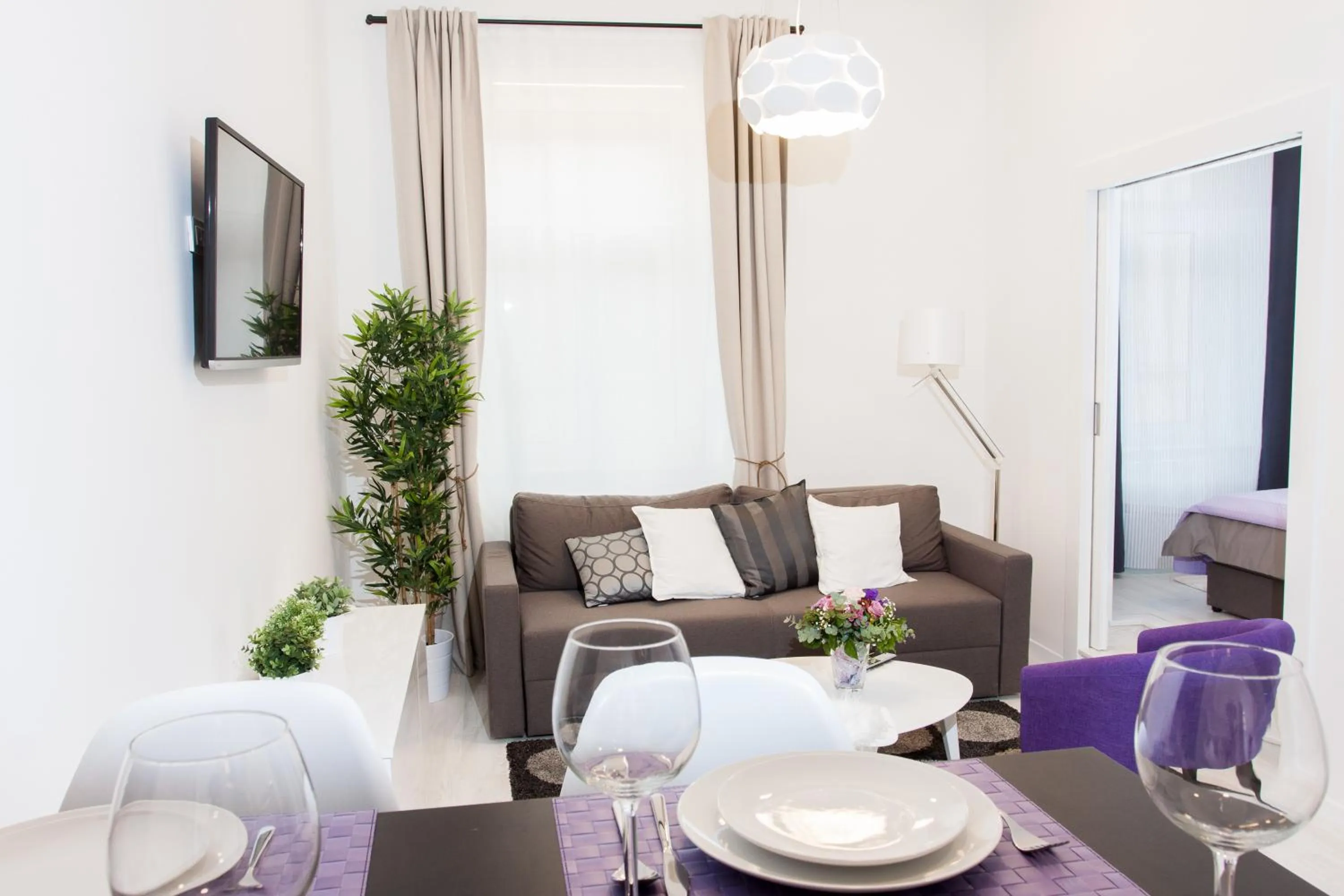 TV and multimedia in Tesla Boutique Apartments & Rooms