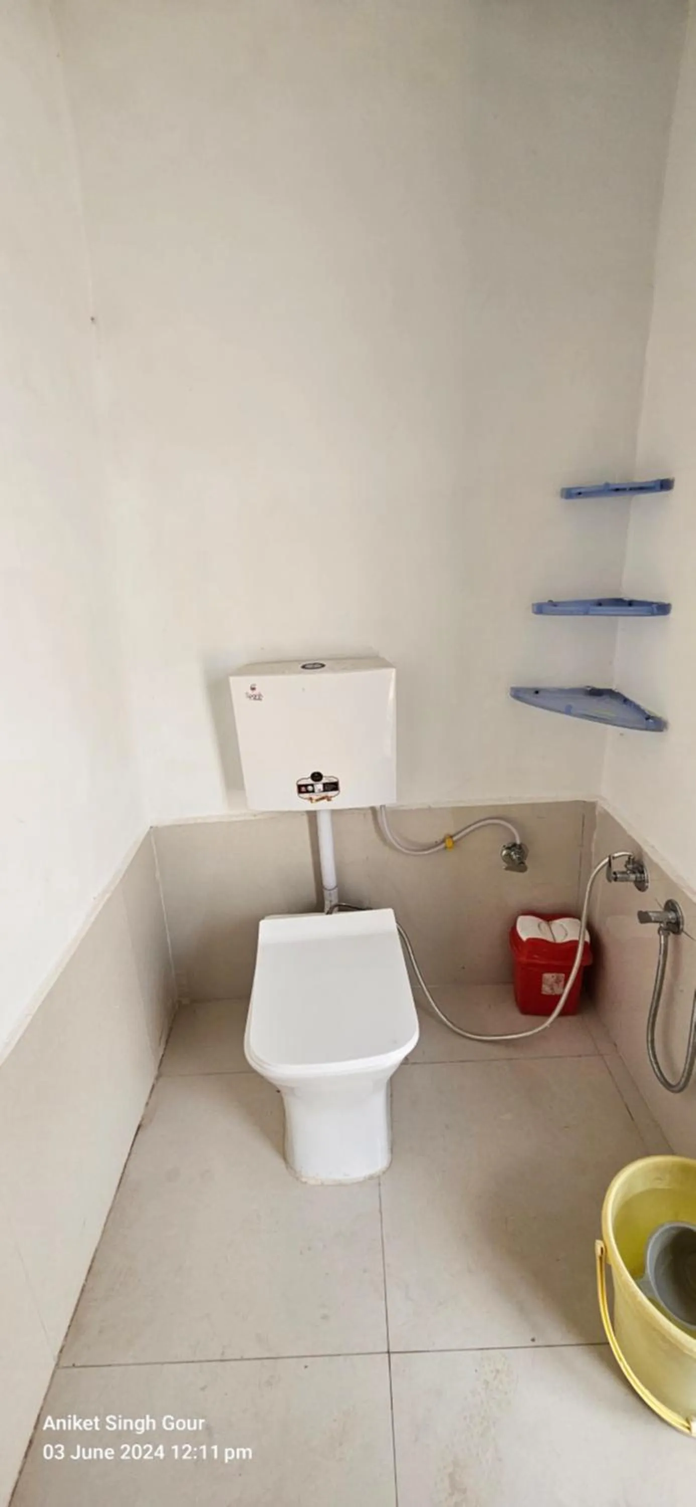 Toilet in Hotel Sunset