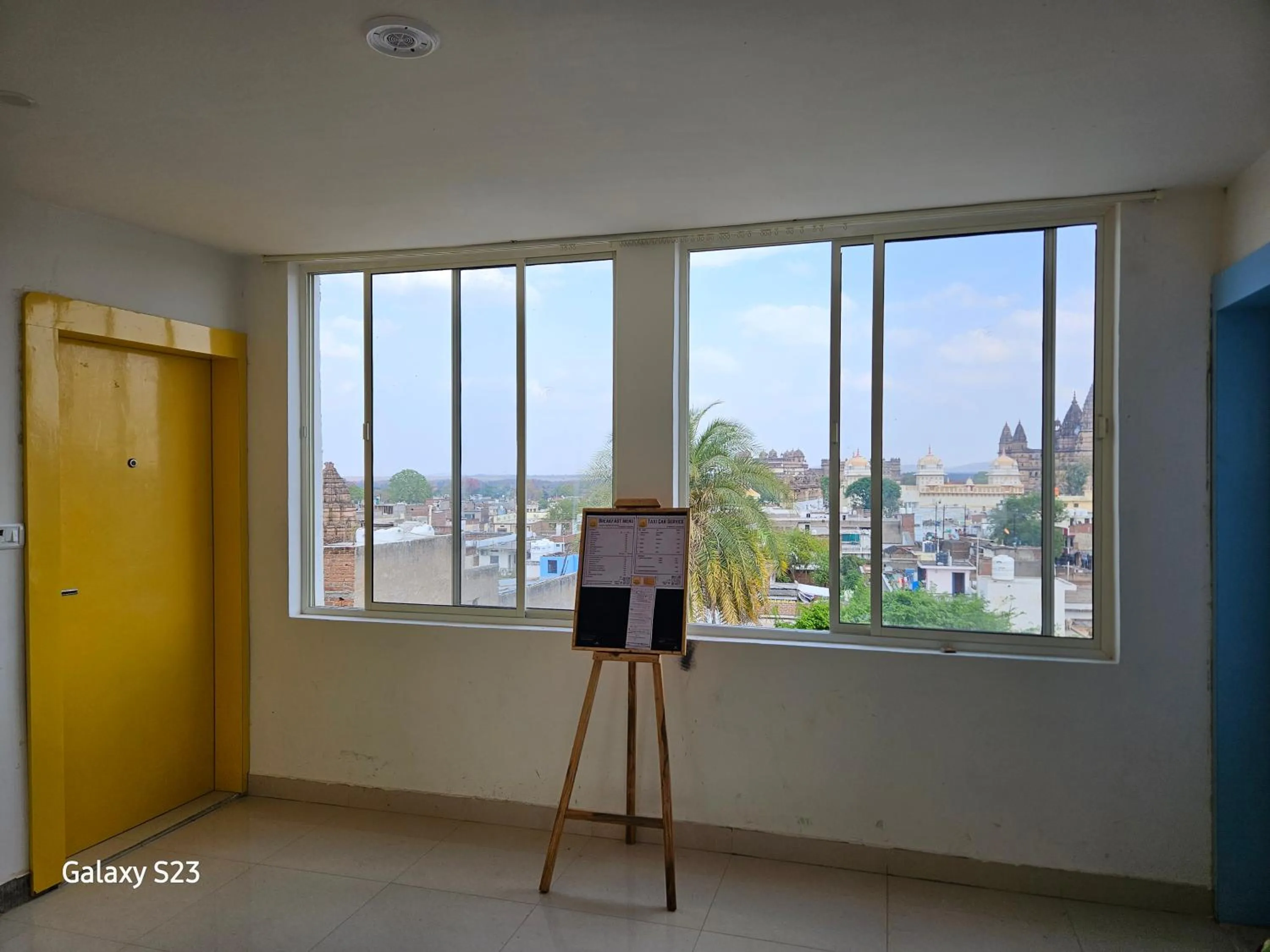 Property building in Hotel Sunset