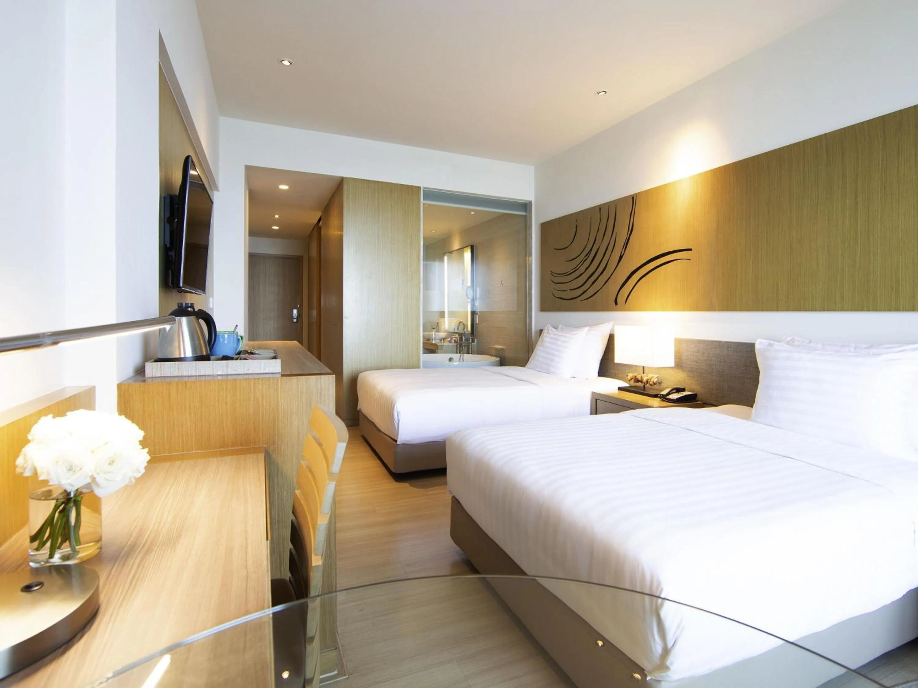 Bedroom, Bed in Mövenpick Siam Hotel Na Jomtien Pattaya