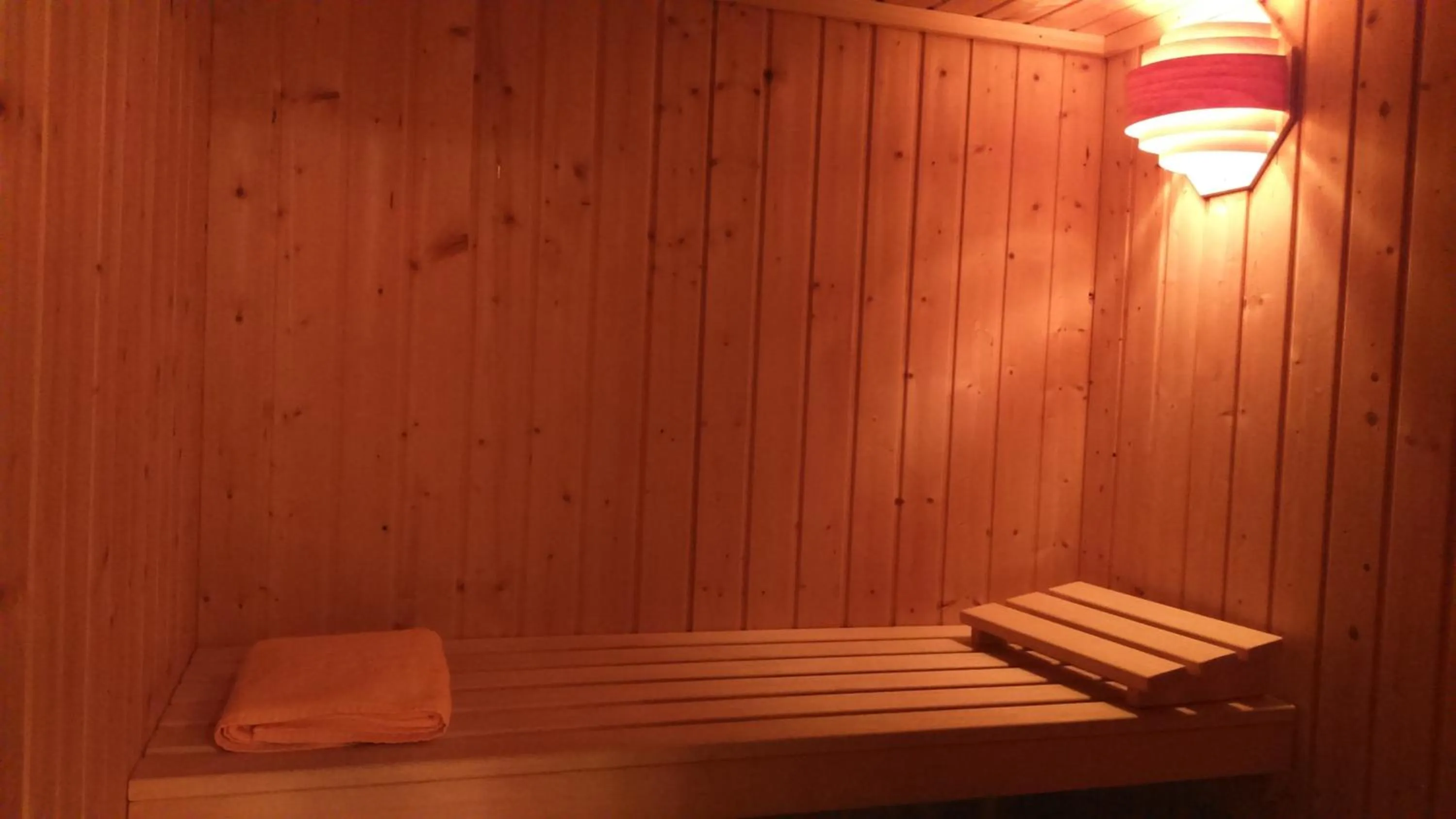 Sauna in Parador de Alcañiz