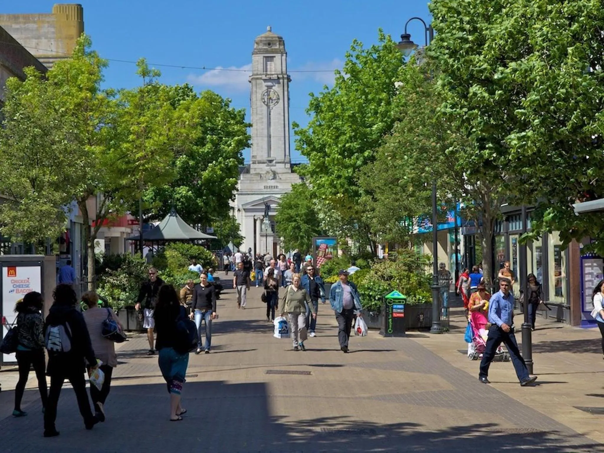 Shopping Area in Ashton House - Stylish 2 Bedroom House, Close to Luton Town Center & Airport