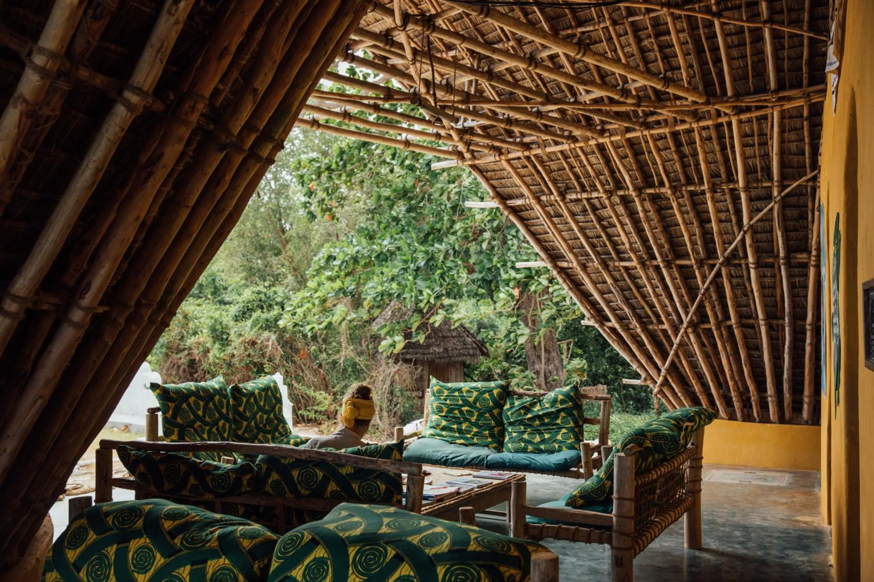 Communal lounge/ TV room in Chumbe Island Coral Park