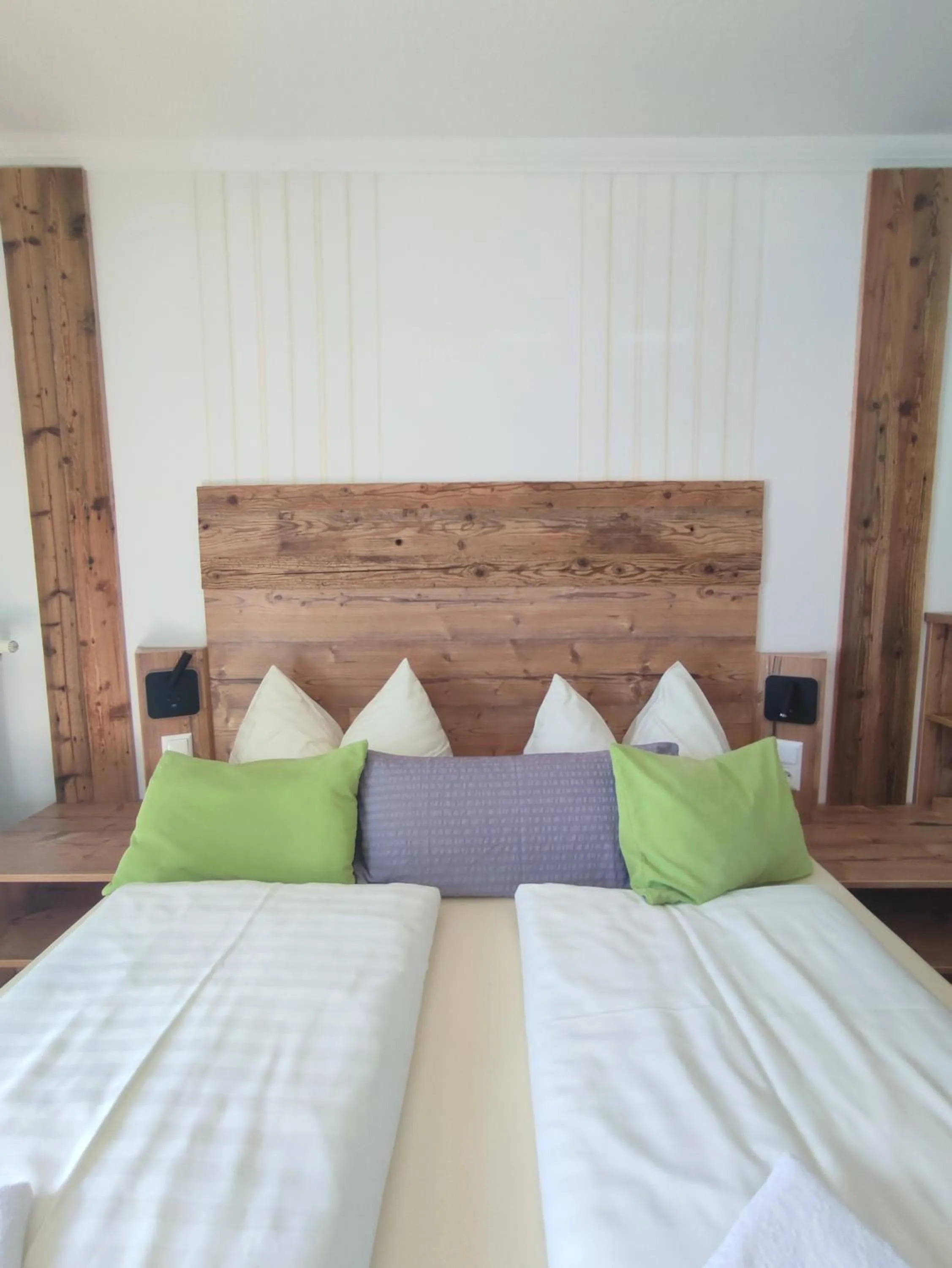 Bed in Gasthof Klug zum Ehrensepp