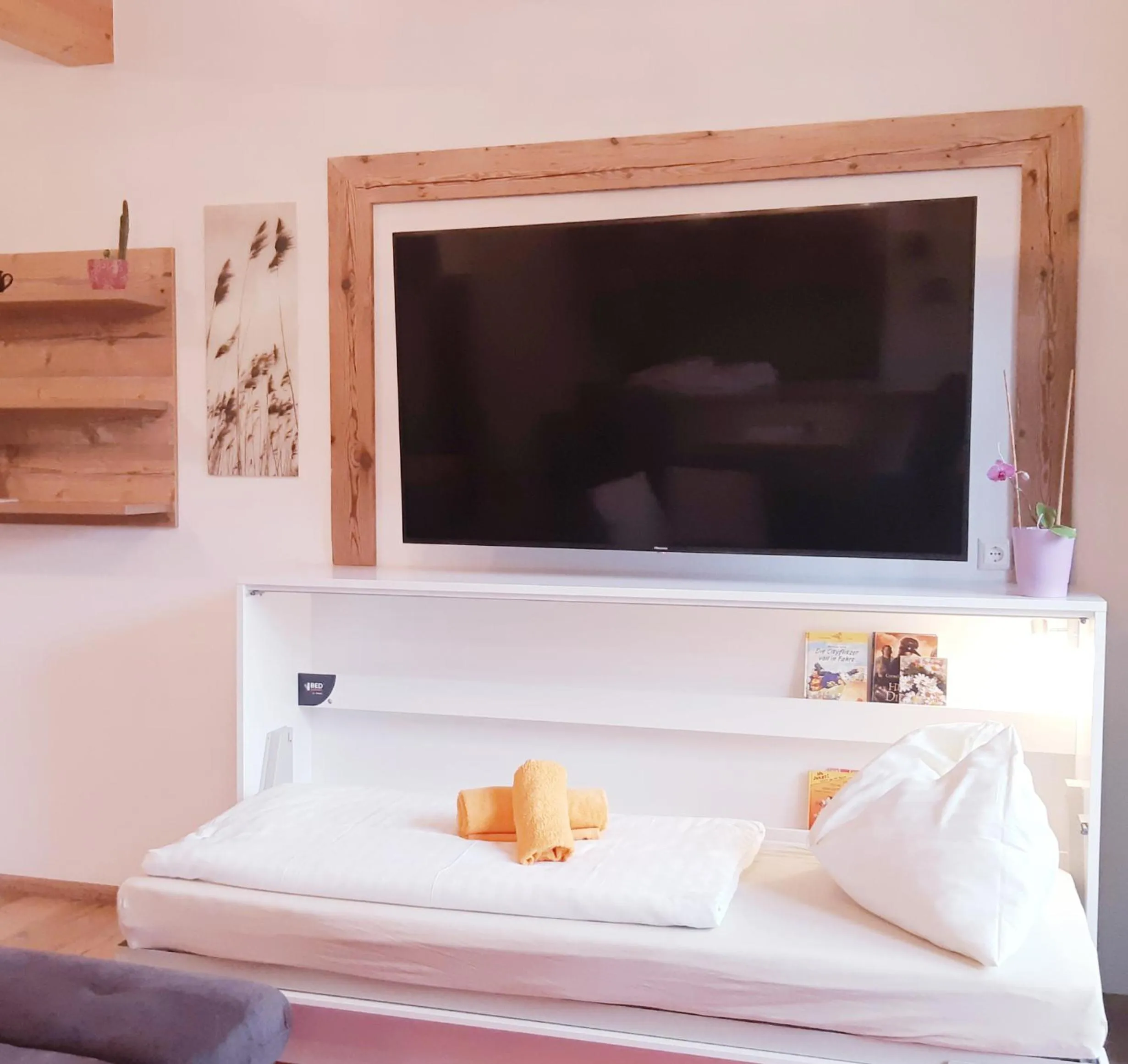 Bed in Gasthof Klug zum Ehrensepp