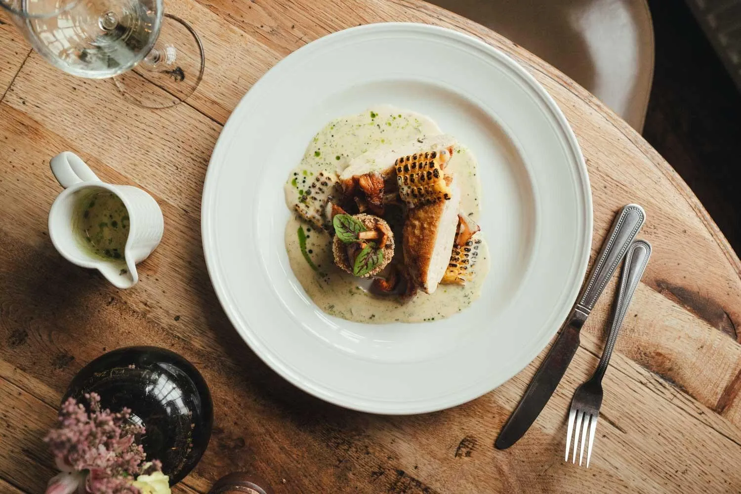 Food and drinks in The Five Bells Inn