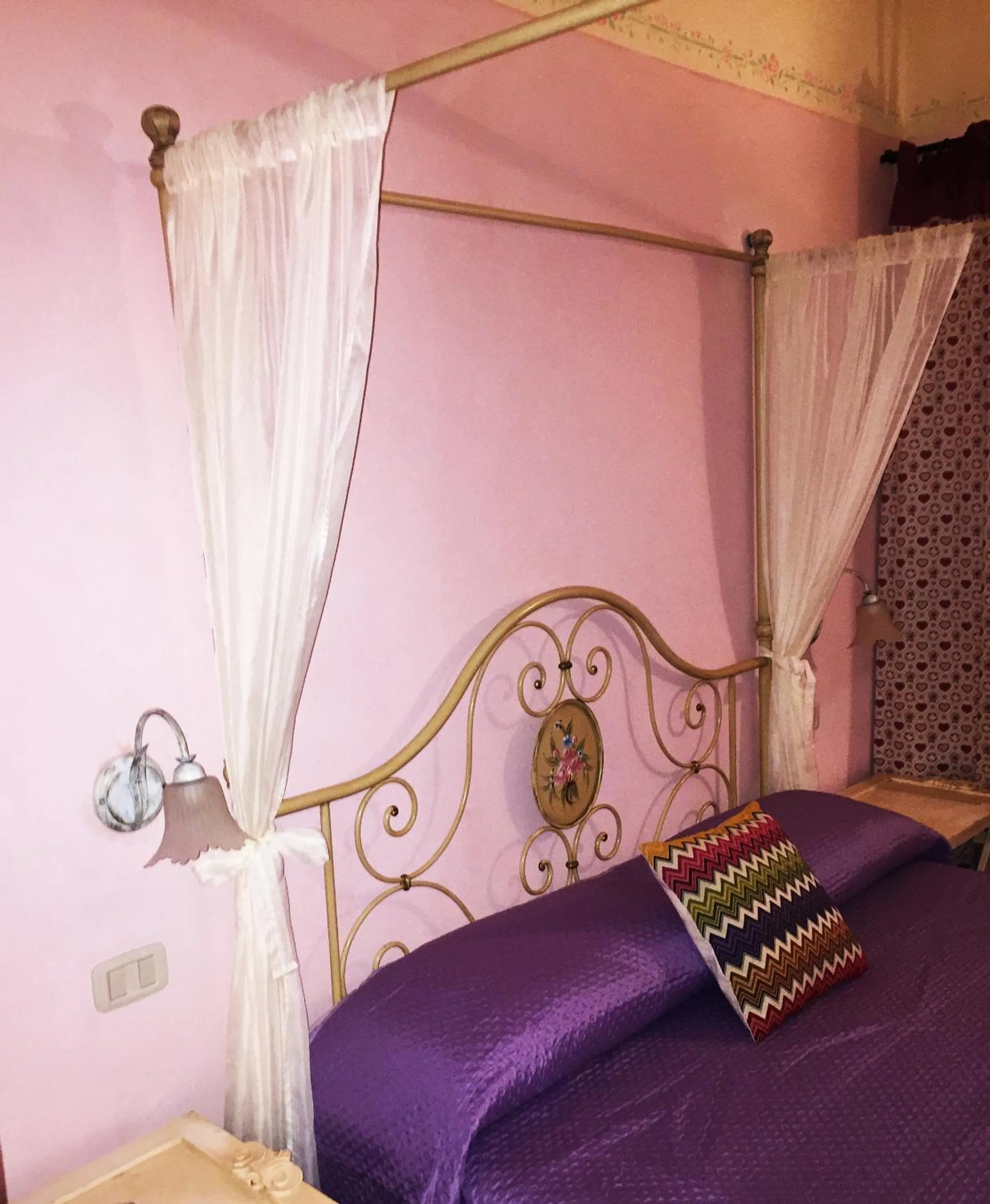 Photo of the whole room, Bed in B&B 8380 Saturnia Terme