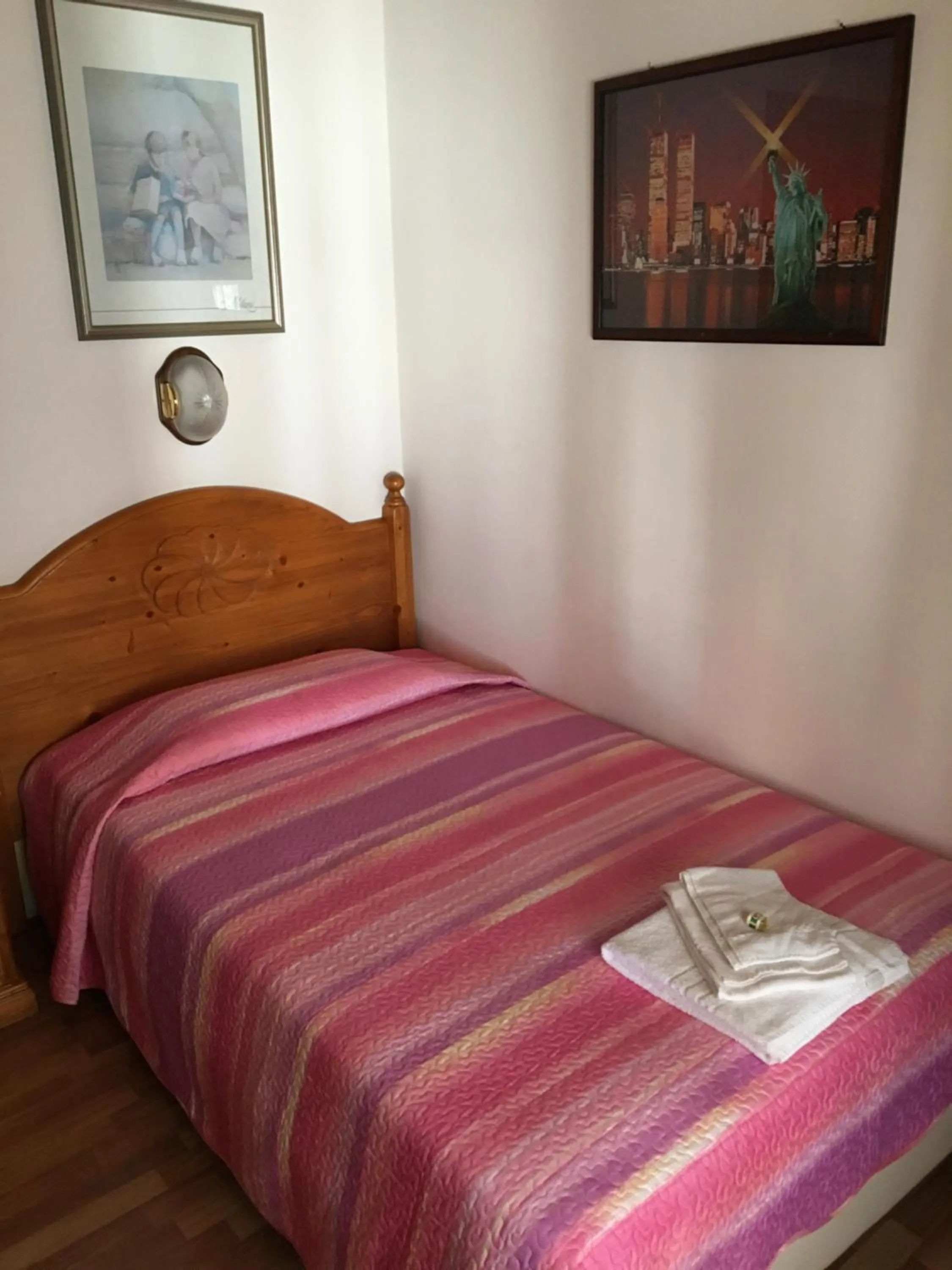 Bed in Albergo Meuble Tarandan
