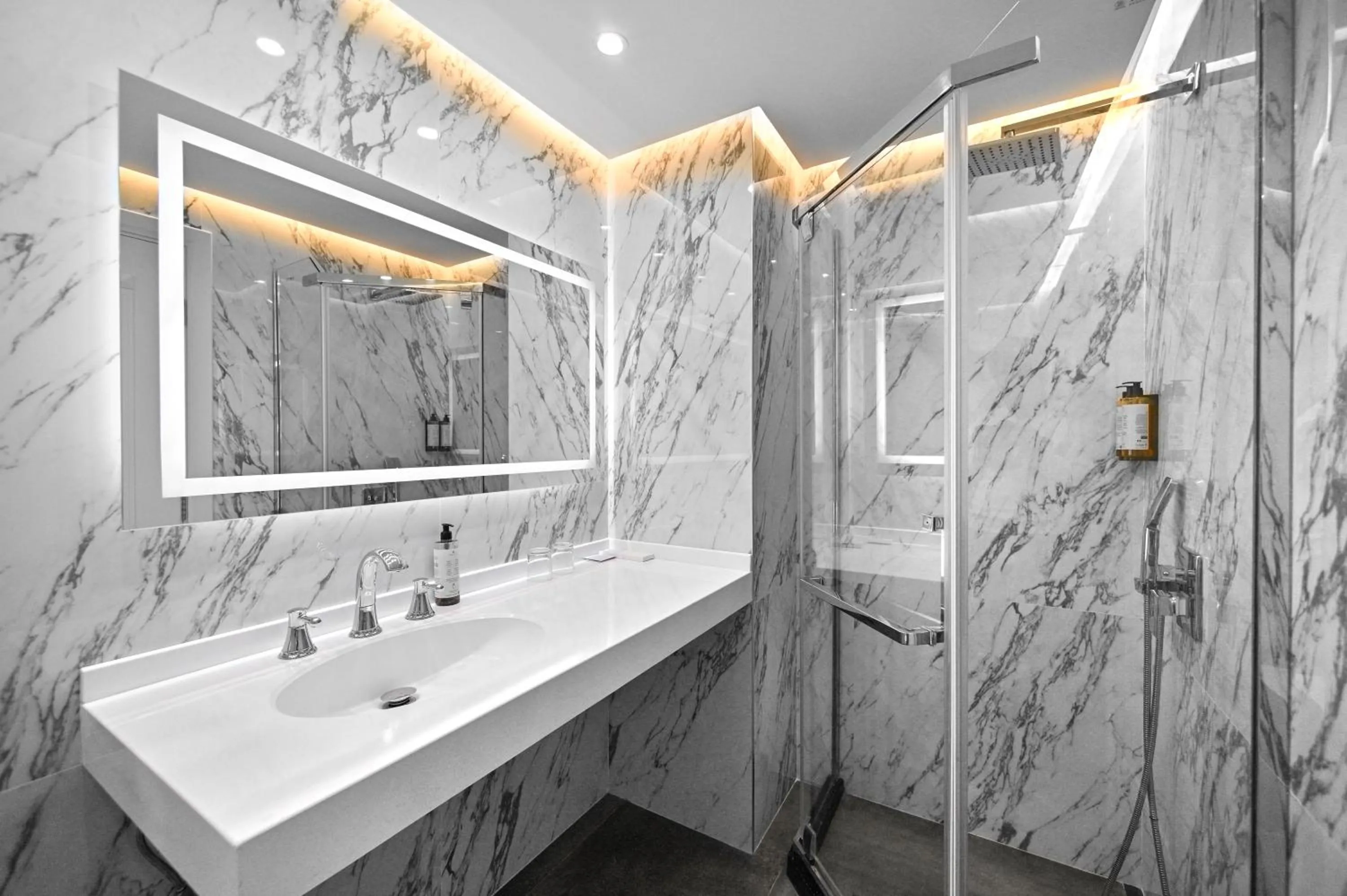 Bathroom in Venice Hotel Complex