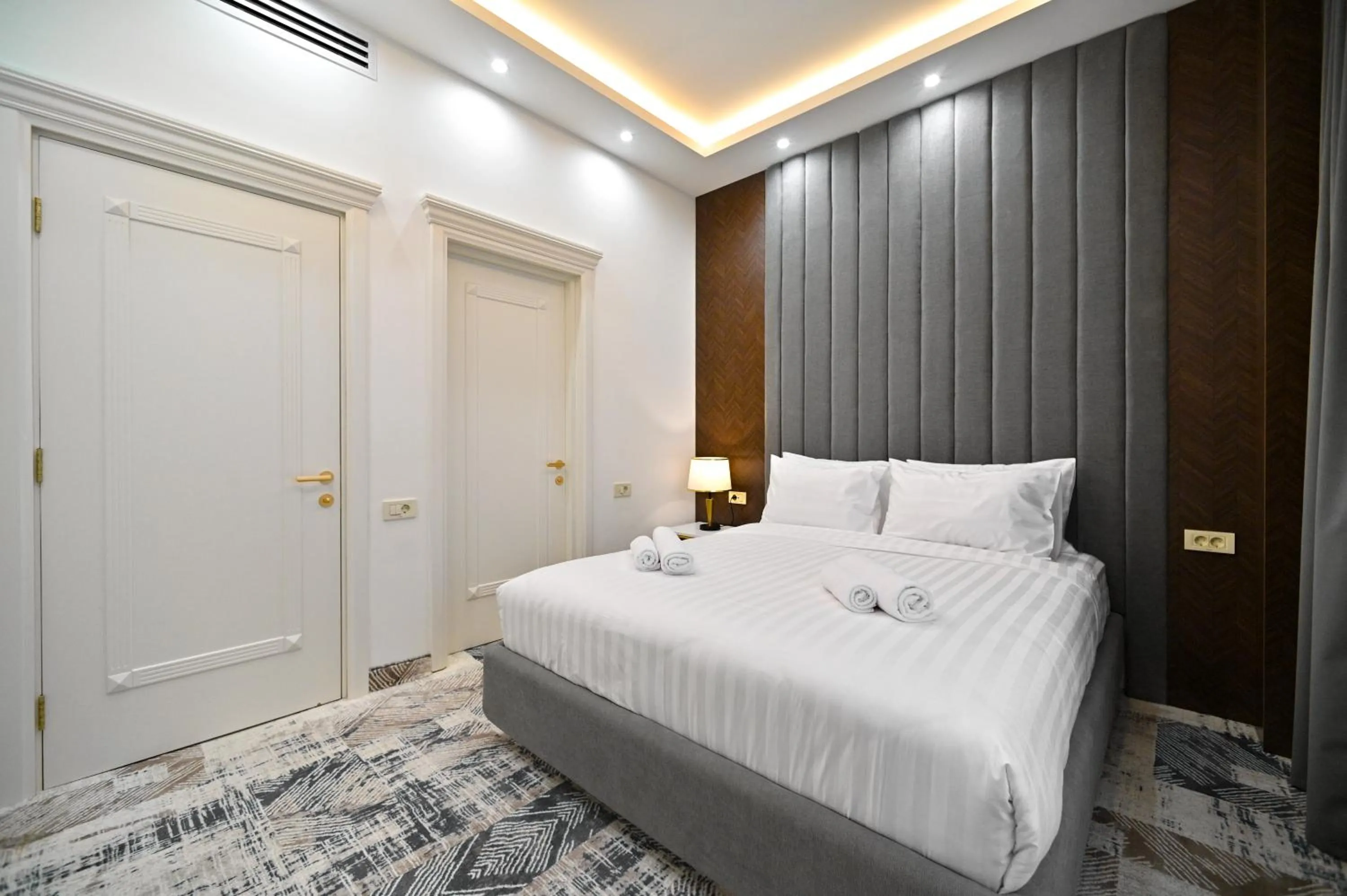 Bed in Venice Hotel Complex