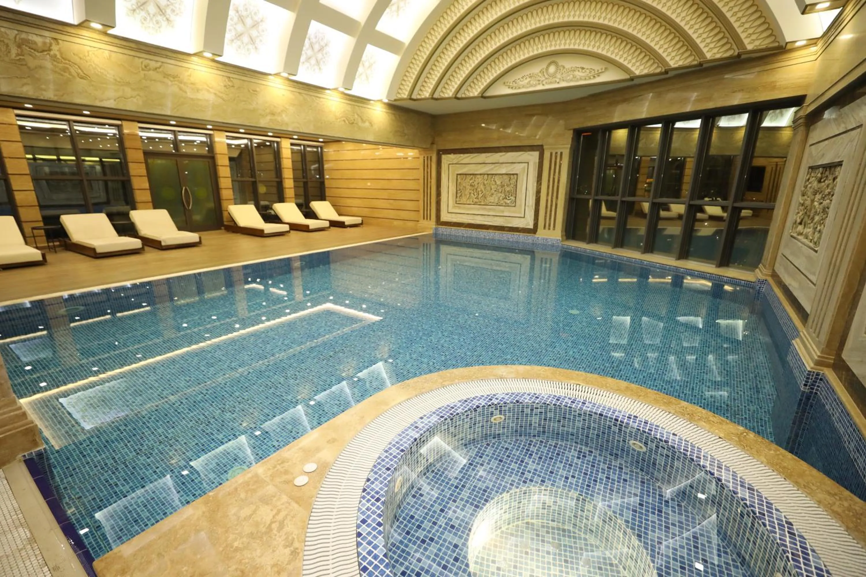 Pool view in Venice Hotel Complex