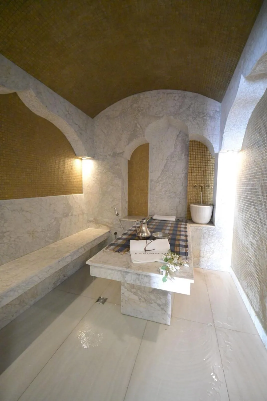 Steam room in Venice Hotel Complex
