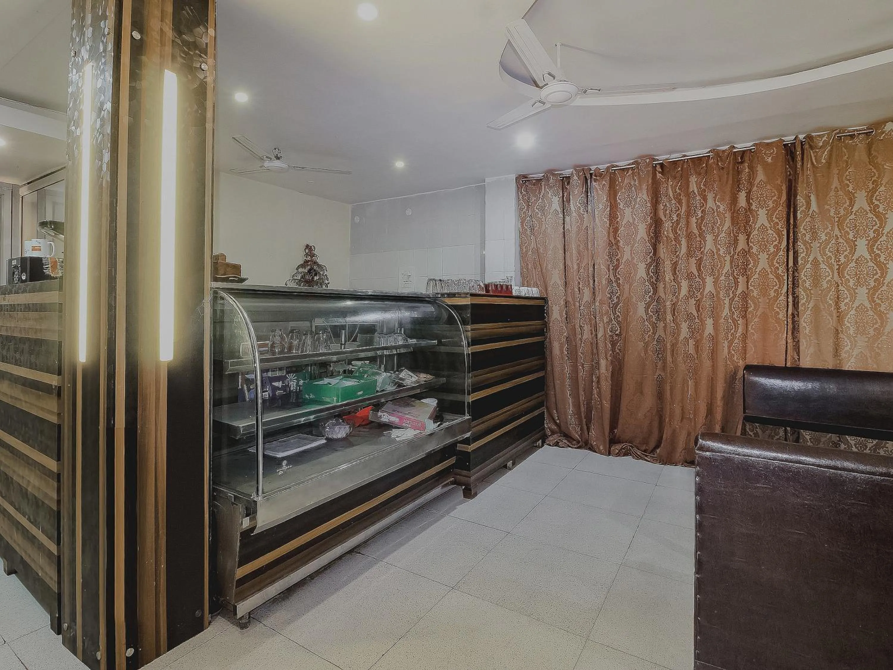 Lobby or reception in Hotel O by OYO Pradhann Home Stay