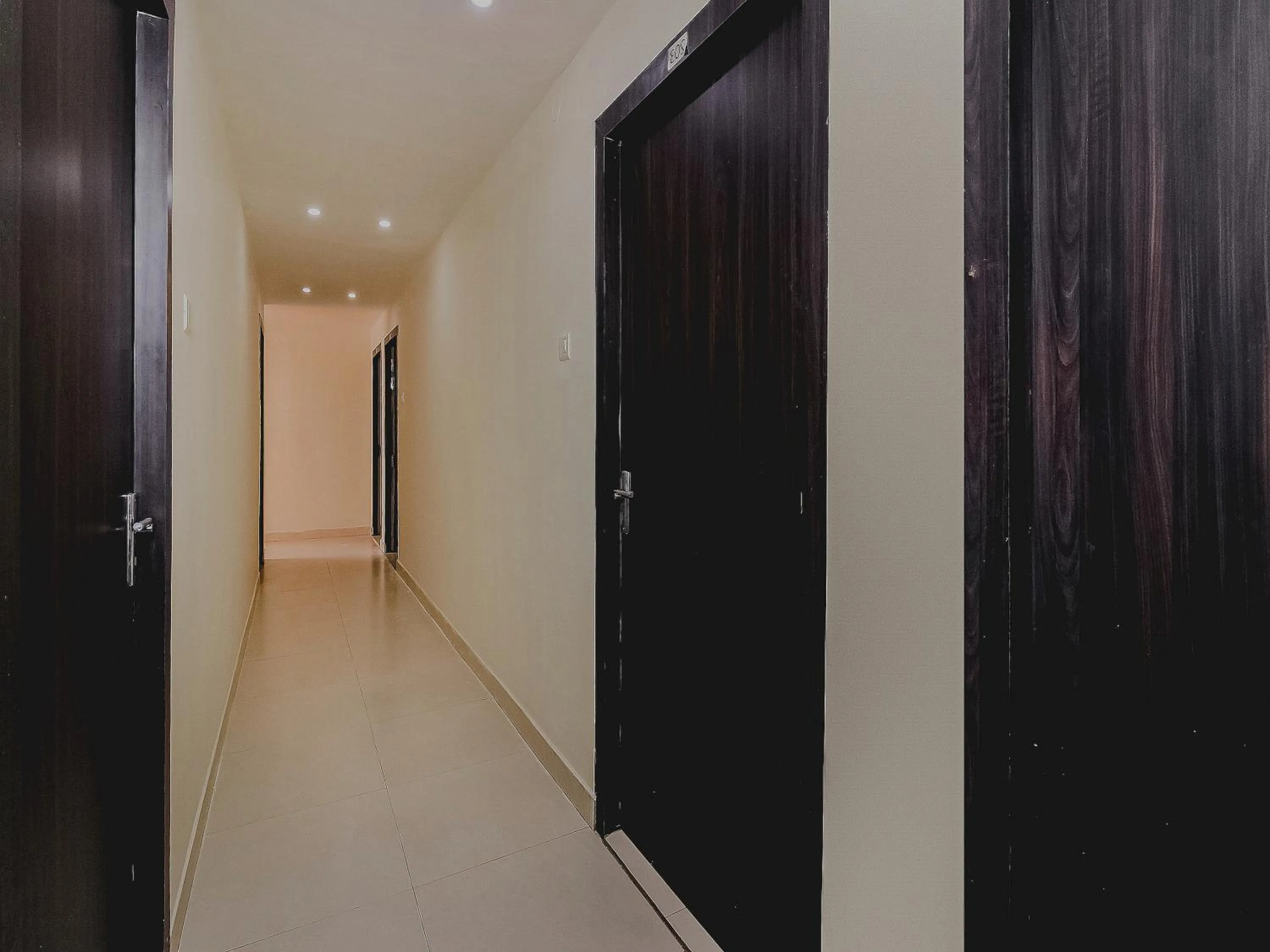 Lobby or reception in Hotel O by OYO Pradhann Home Stay