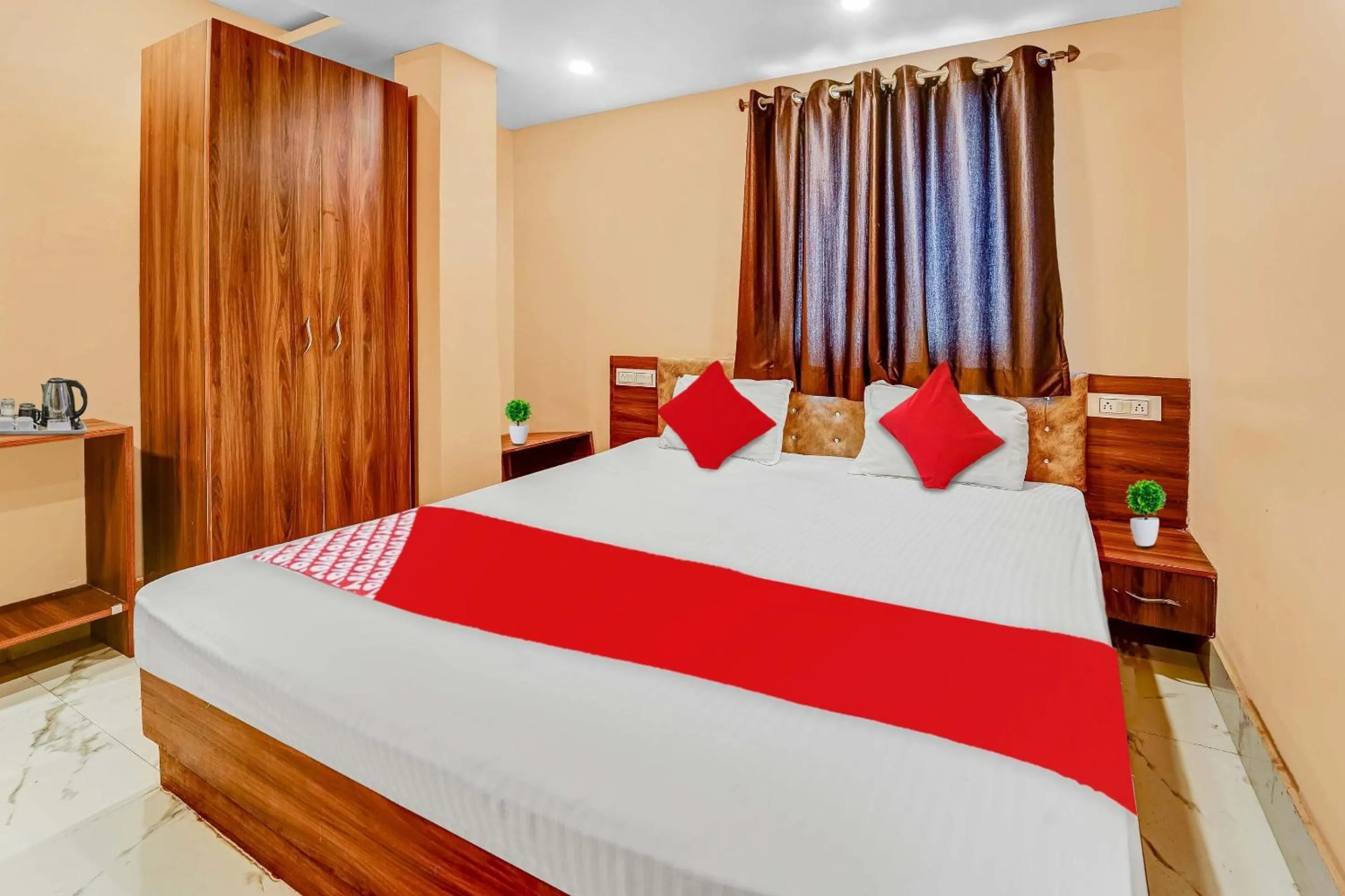 Bed in Hotel O by OYO Pradhann Home Stay