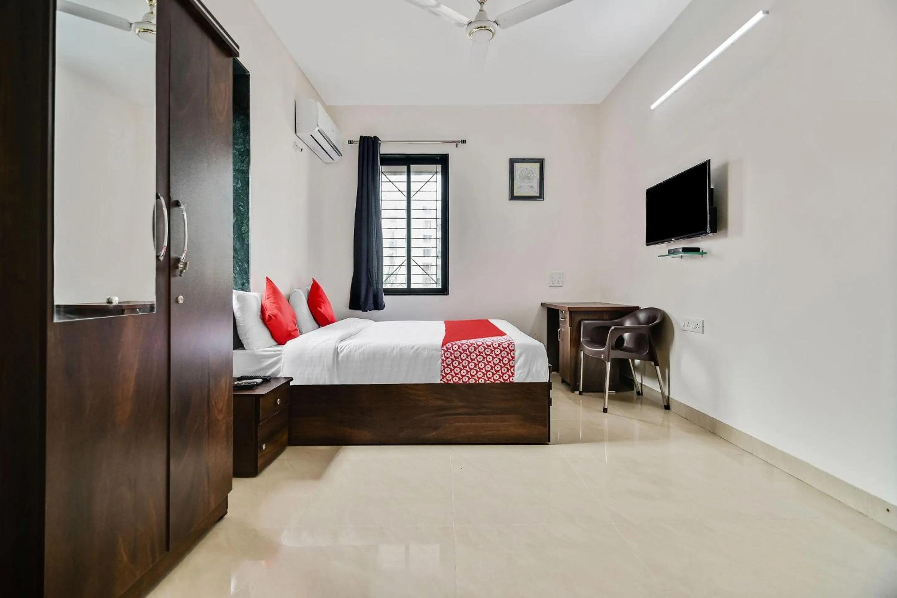 Lobby or reception, Bed in Hotel O Kohinoor Residency