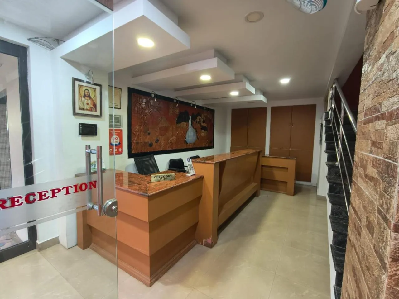 Hill View Residency