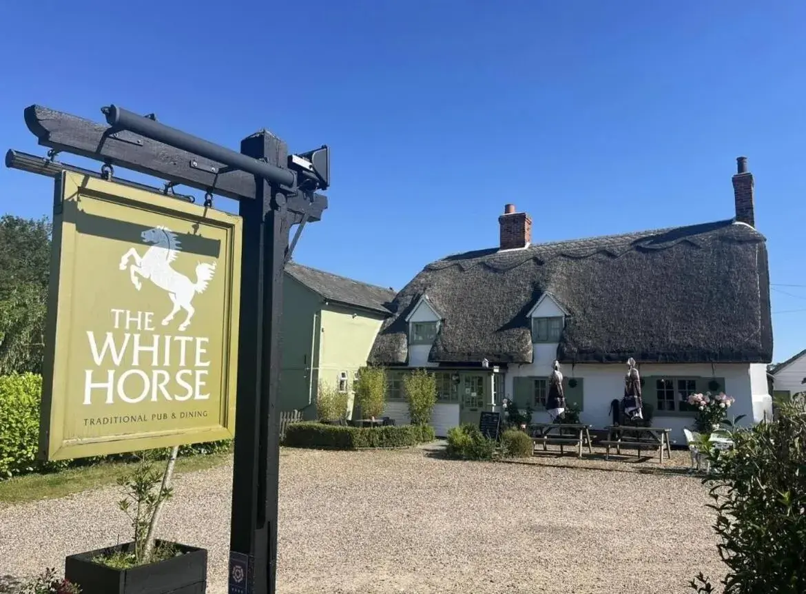 The White Horse The White Horse