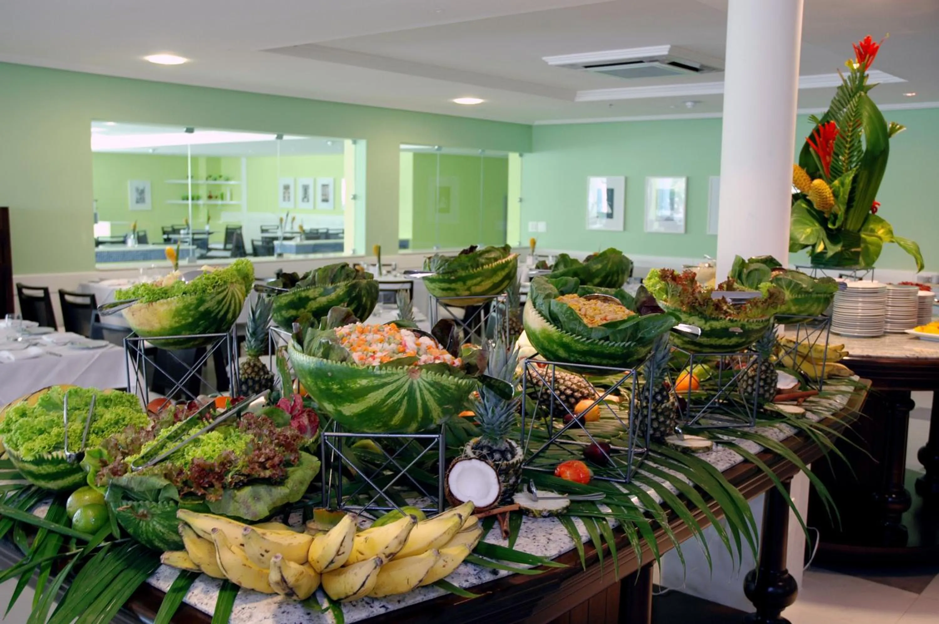 Restaurant/places to eat in Bahia Plaza Hotel