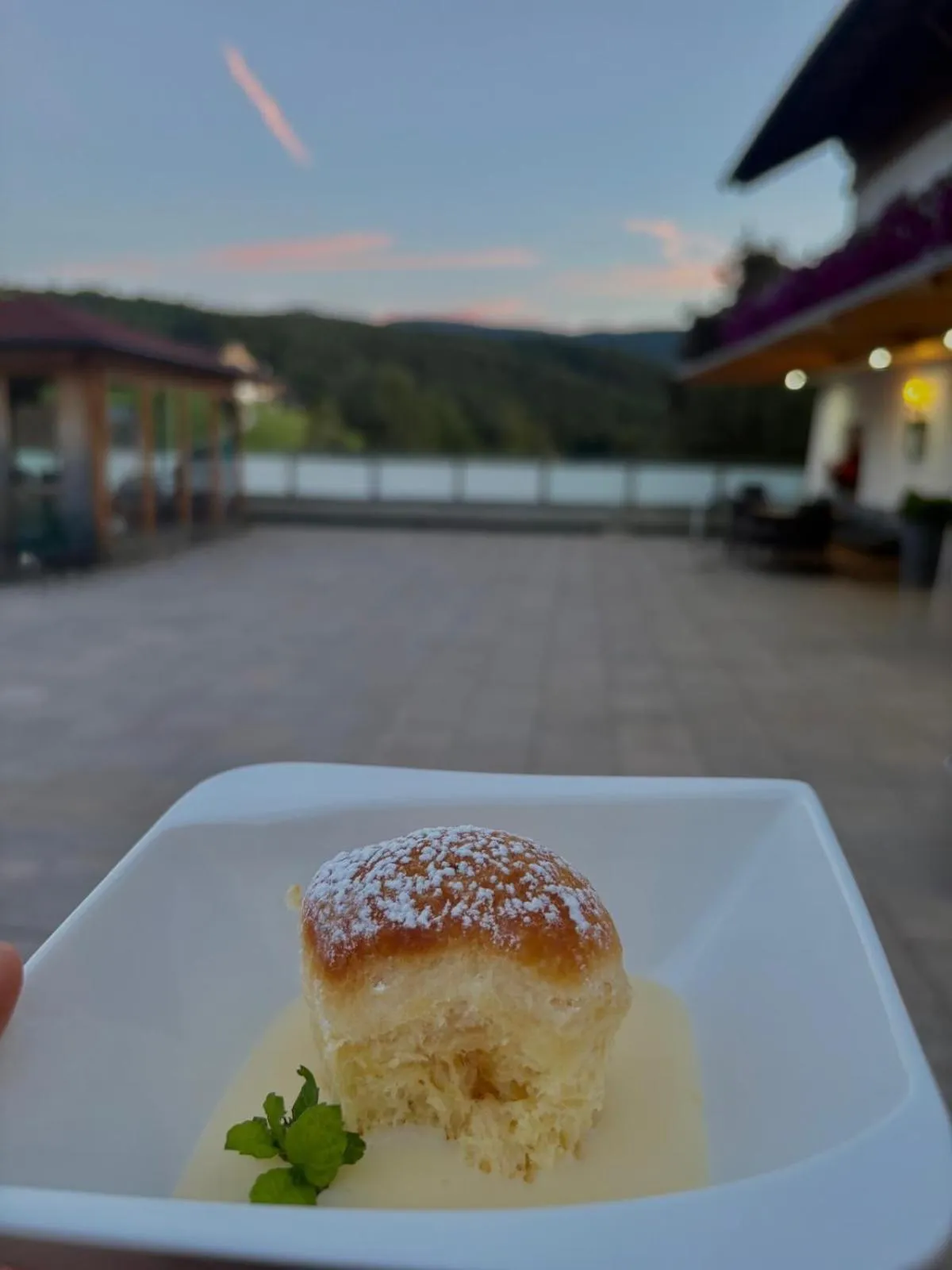 Restaurant/places to eat in Pension Wirt am Bach