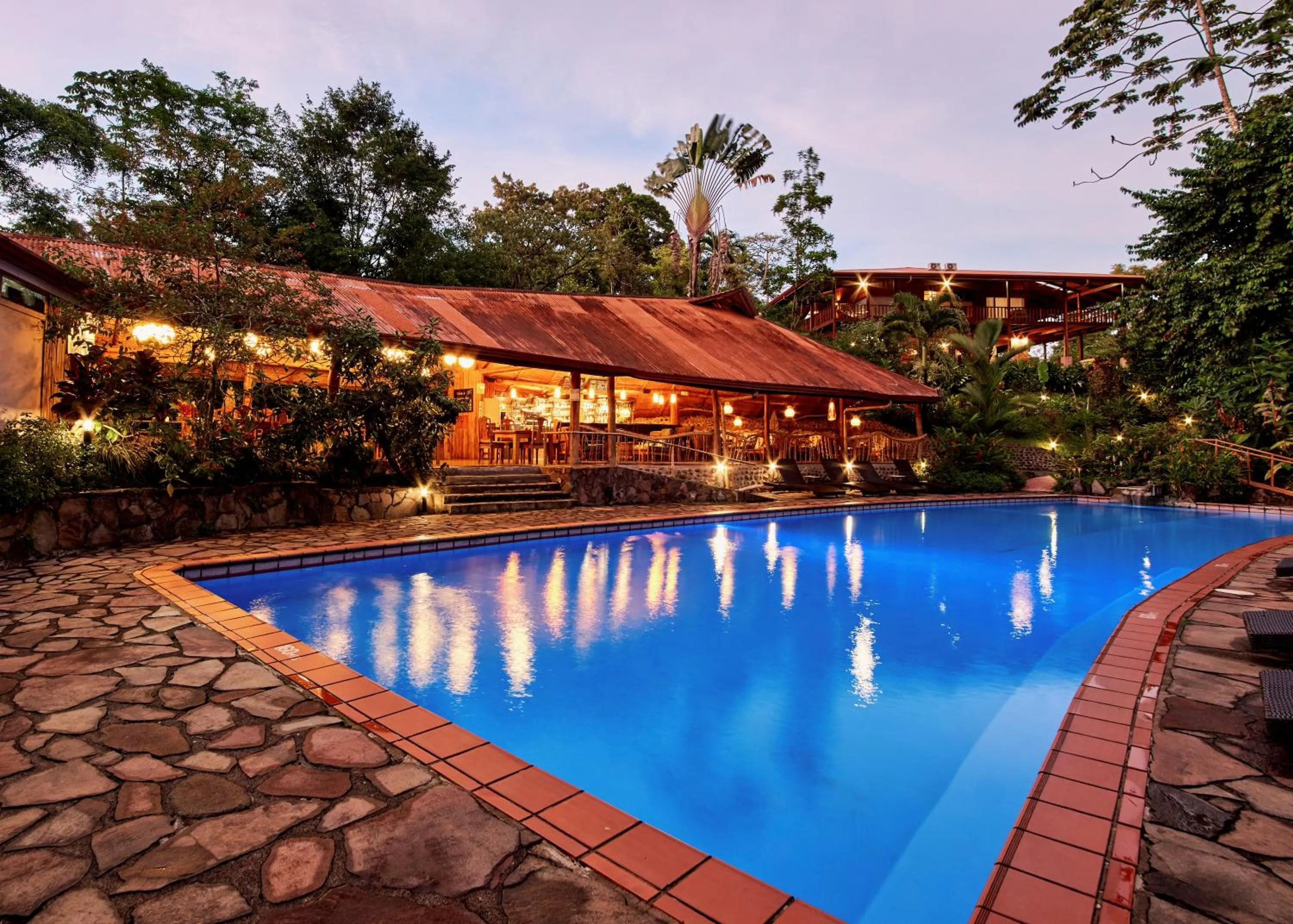 Restaurant/places to eat in Finca Luna Nueva Lodge