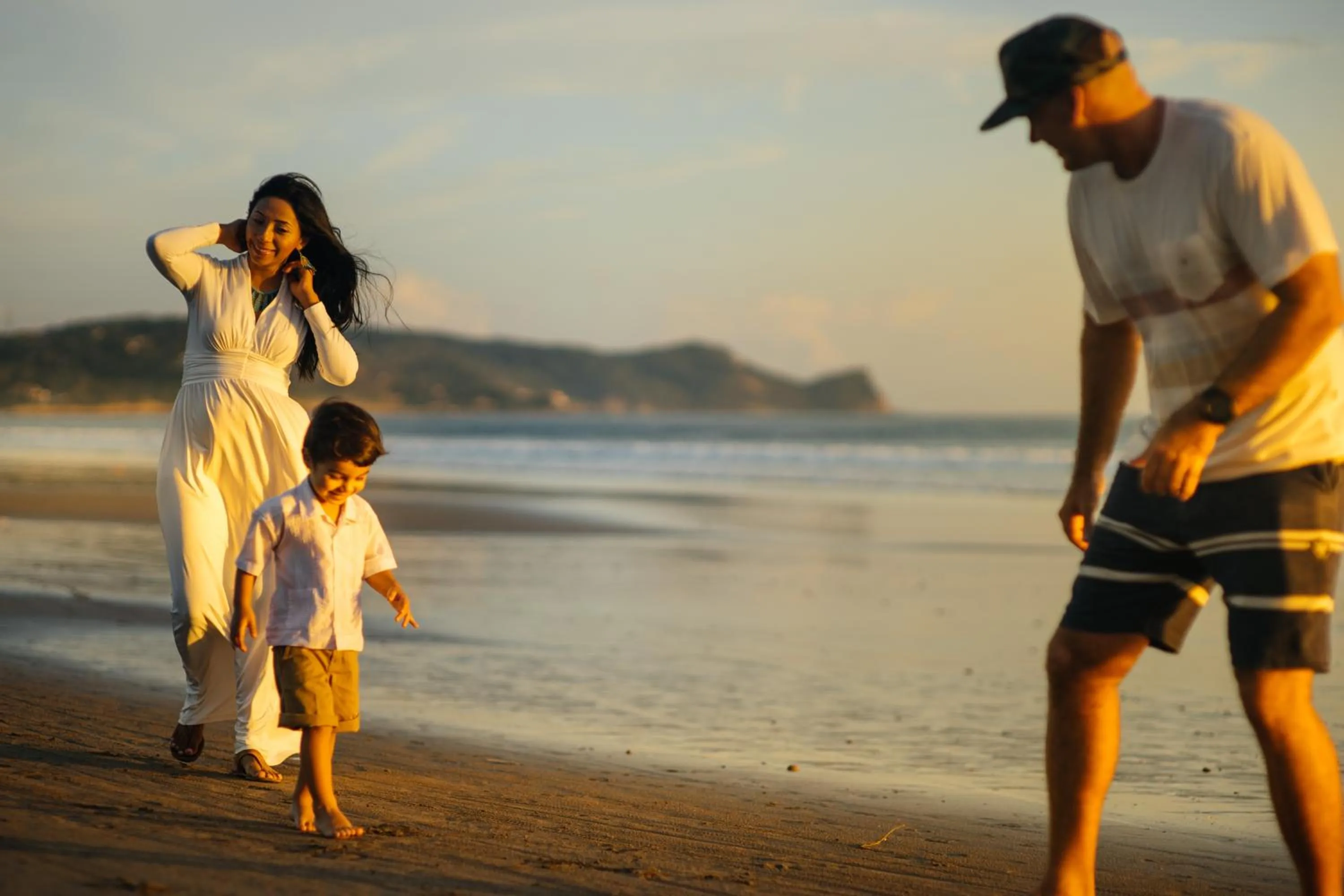 Family in Nicawaves