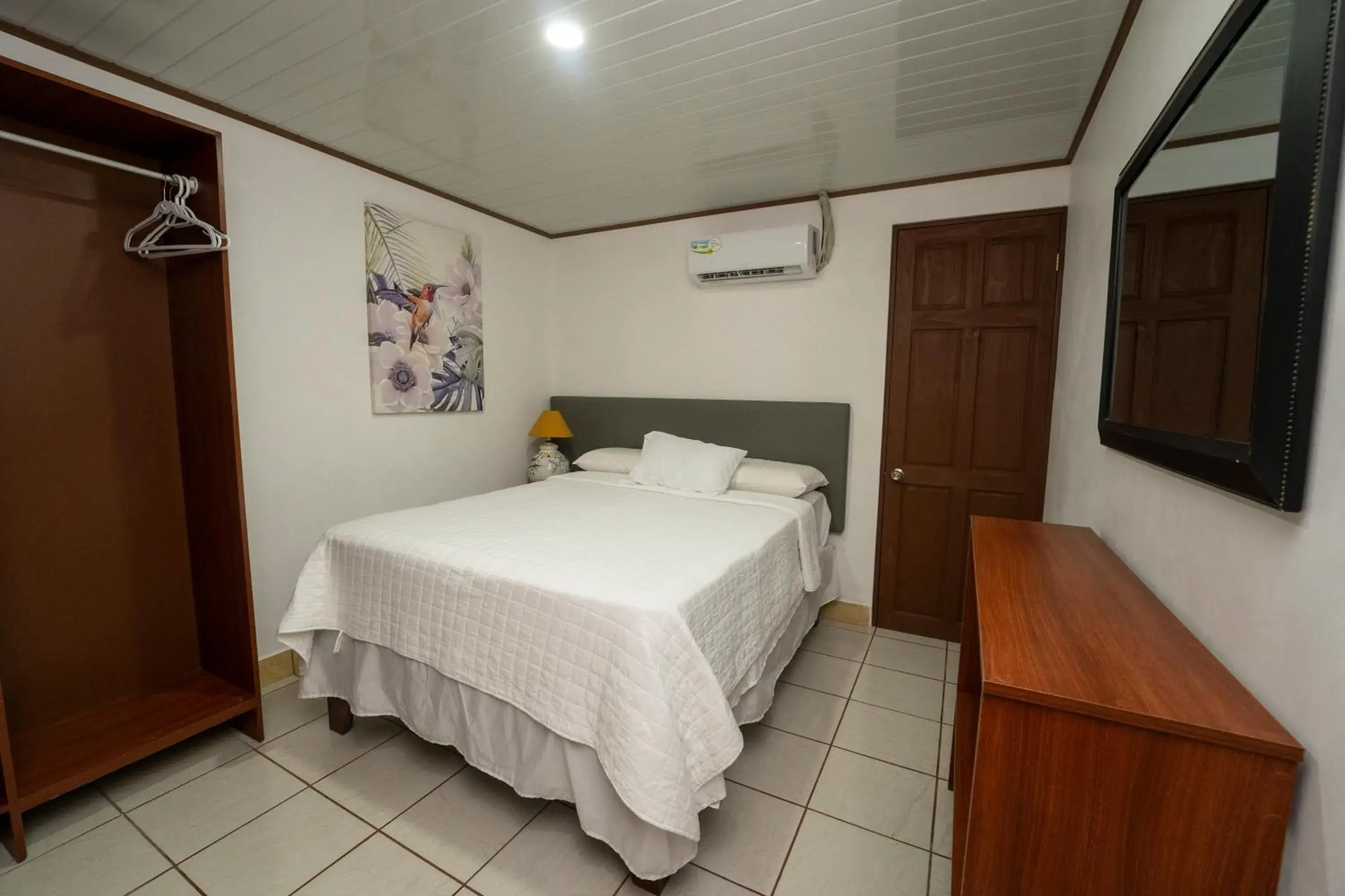 Double Room with Garden View in Hotel Tortuguero Beachfront Double Room with Garden View in Hotel Tortuguero Beachfront