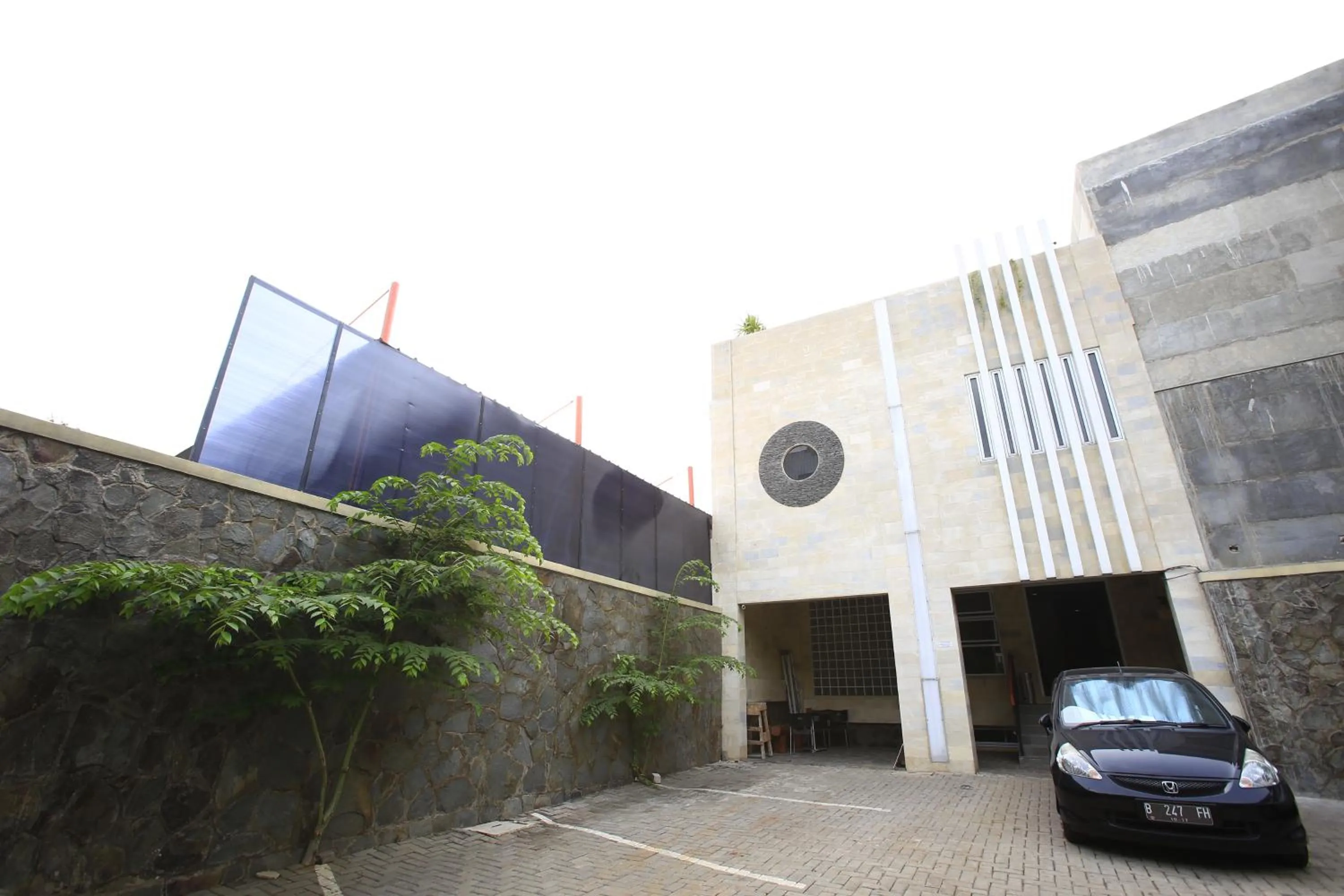 Facade/entrance in RedDoorz near Cilandak Town Square