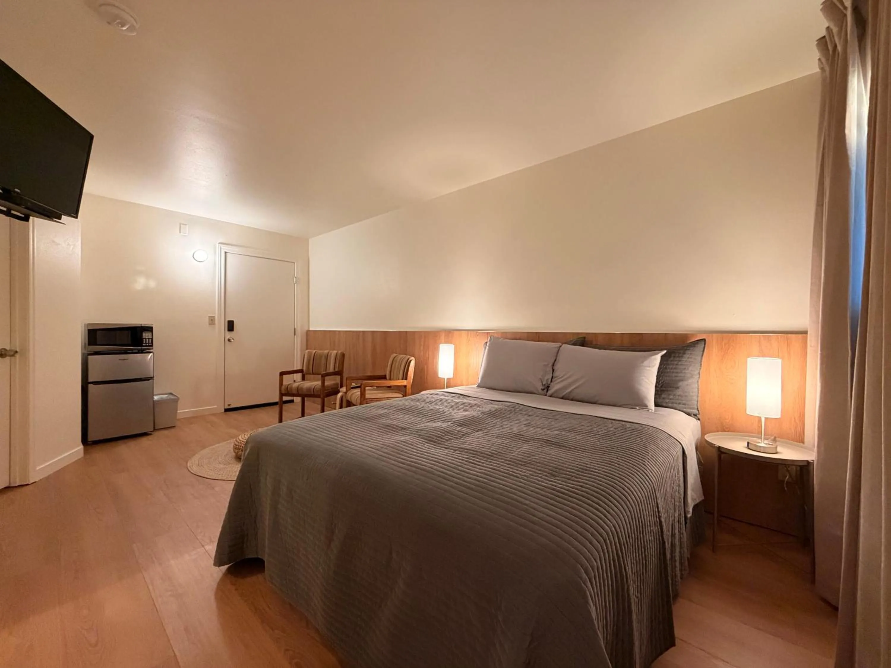 Desert Rose Motel
