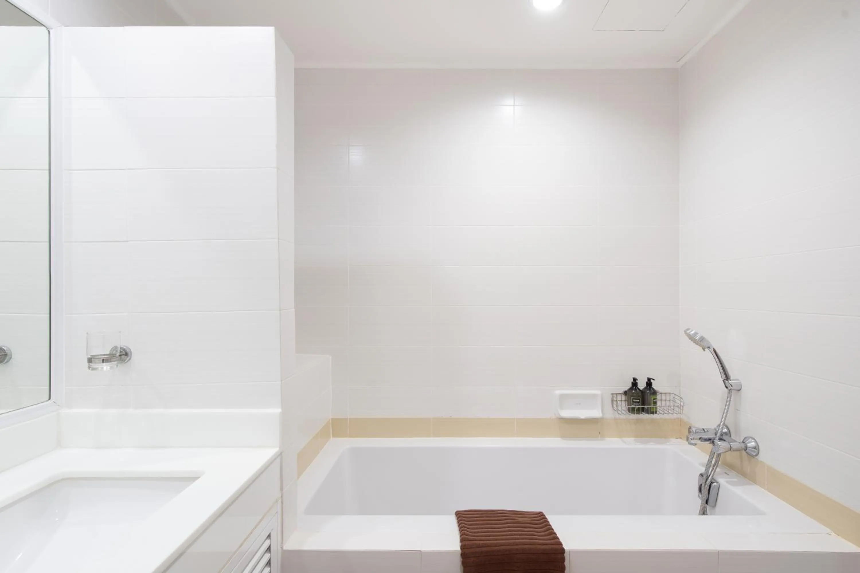 Bathroom in Jasmine Resort Sriracha