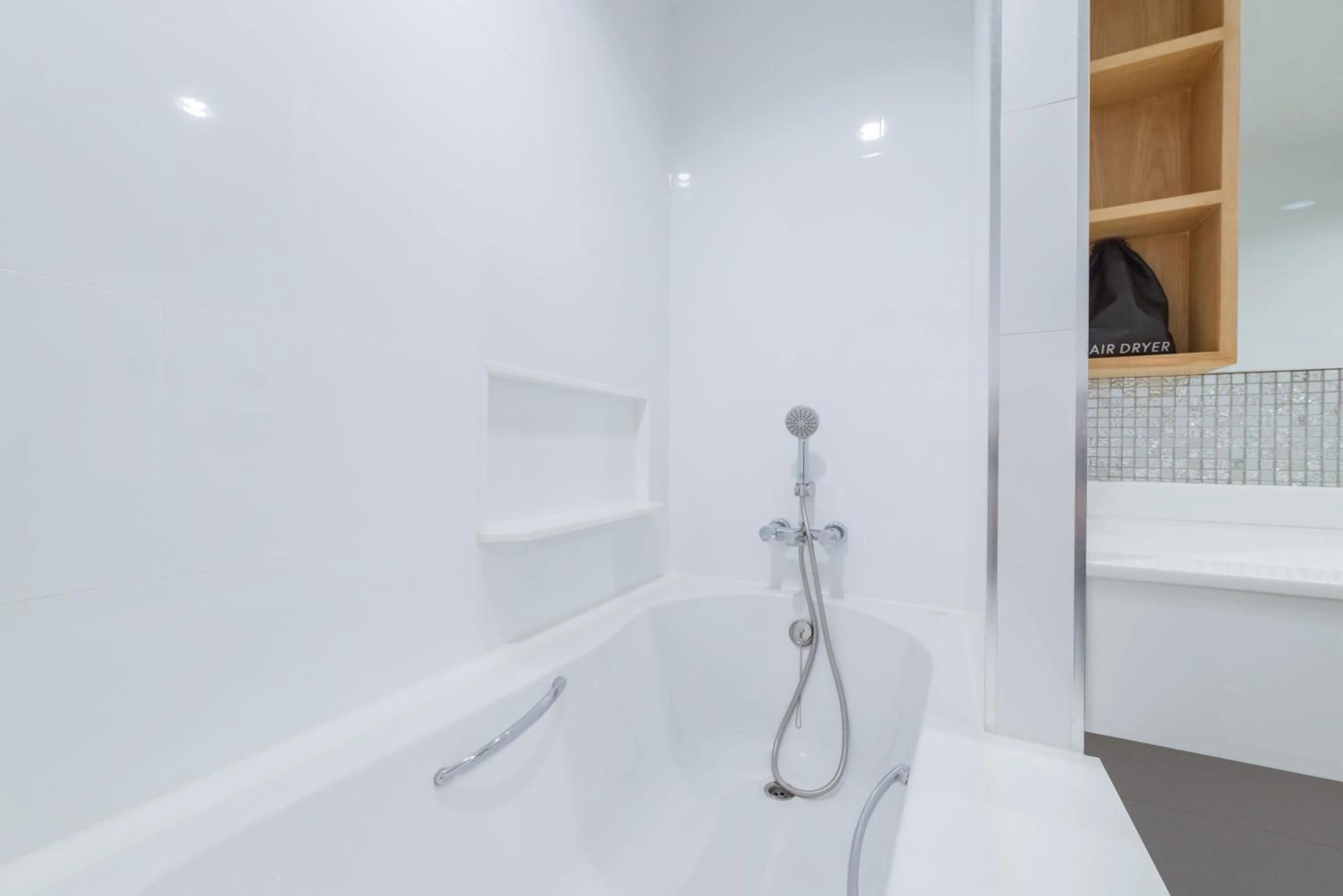 Shower in Jasmine Resort Sriracha