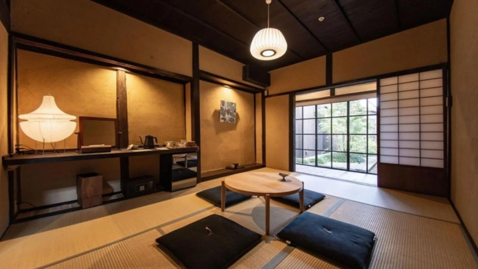 Photo of the whole room in NIPPONIA Sasayama Castle Town Hotel