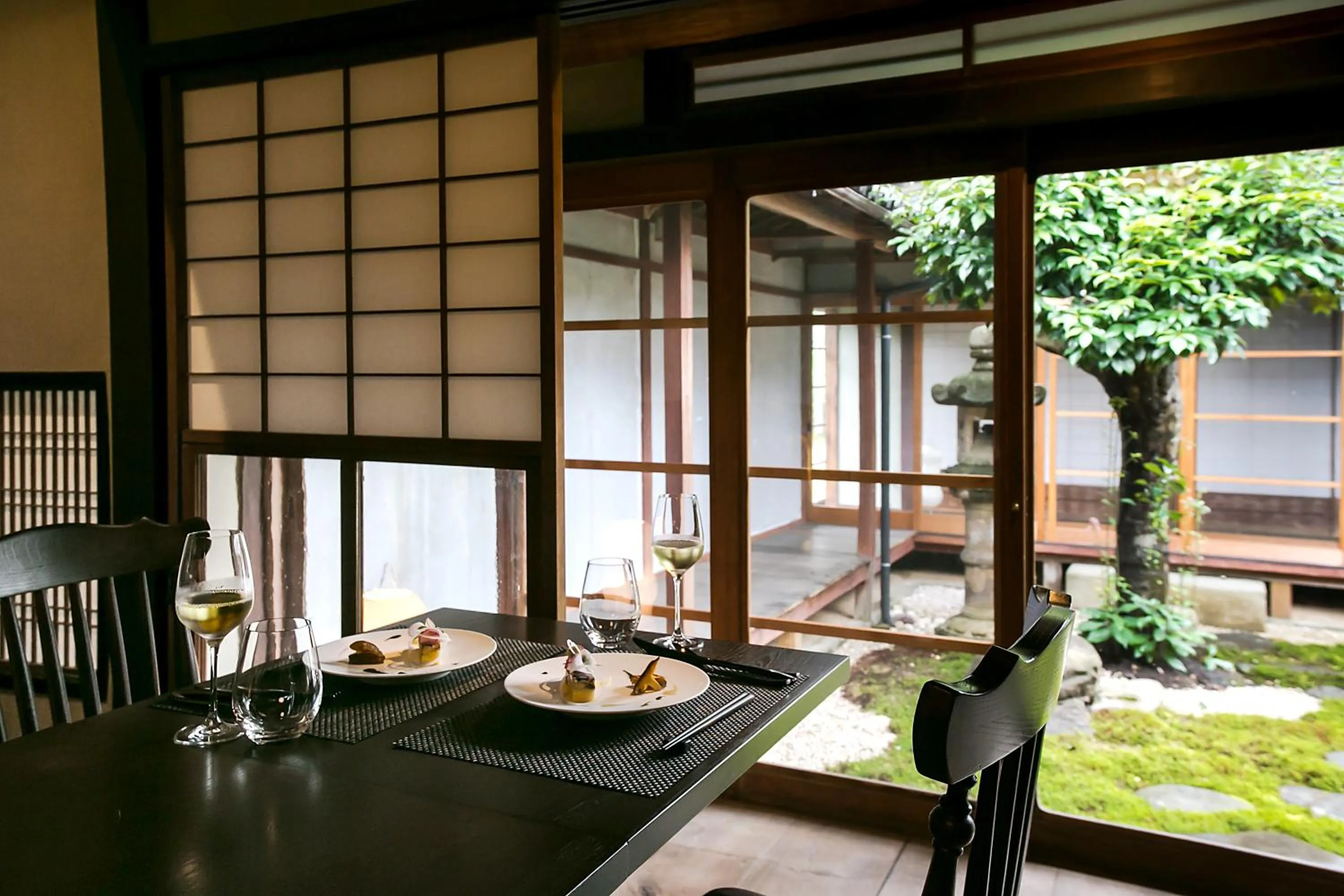 Dining area in NIPPONIA Sasayama Castle Town Hotel