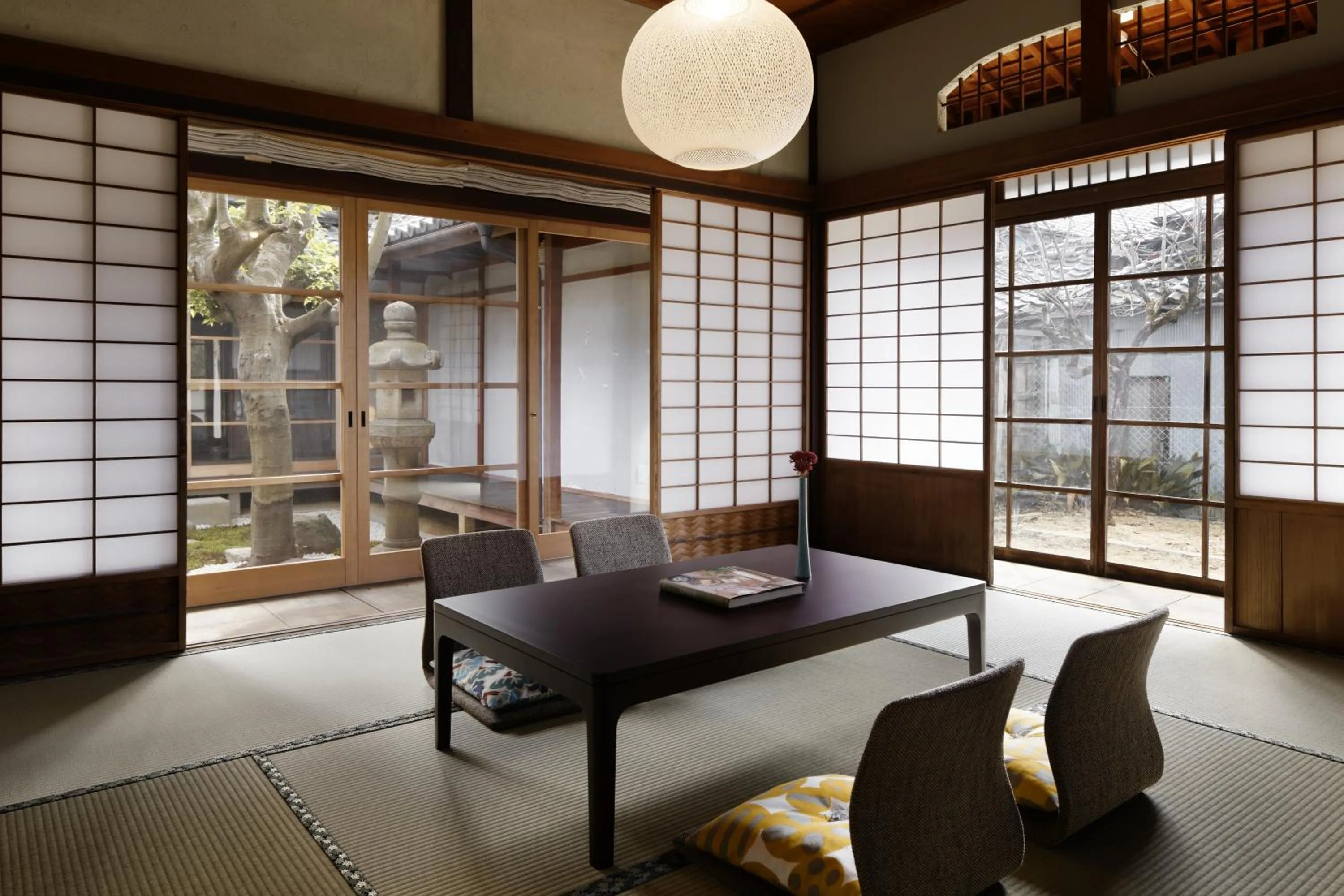 Photo of the whole room in NIPPONIA Sasayama Castle Town Hotel