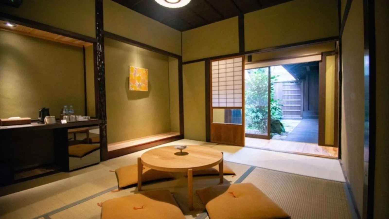 Photo of the whole room in NIPPONIA Sasayama Castle Town Hotel