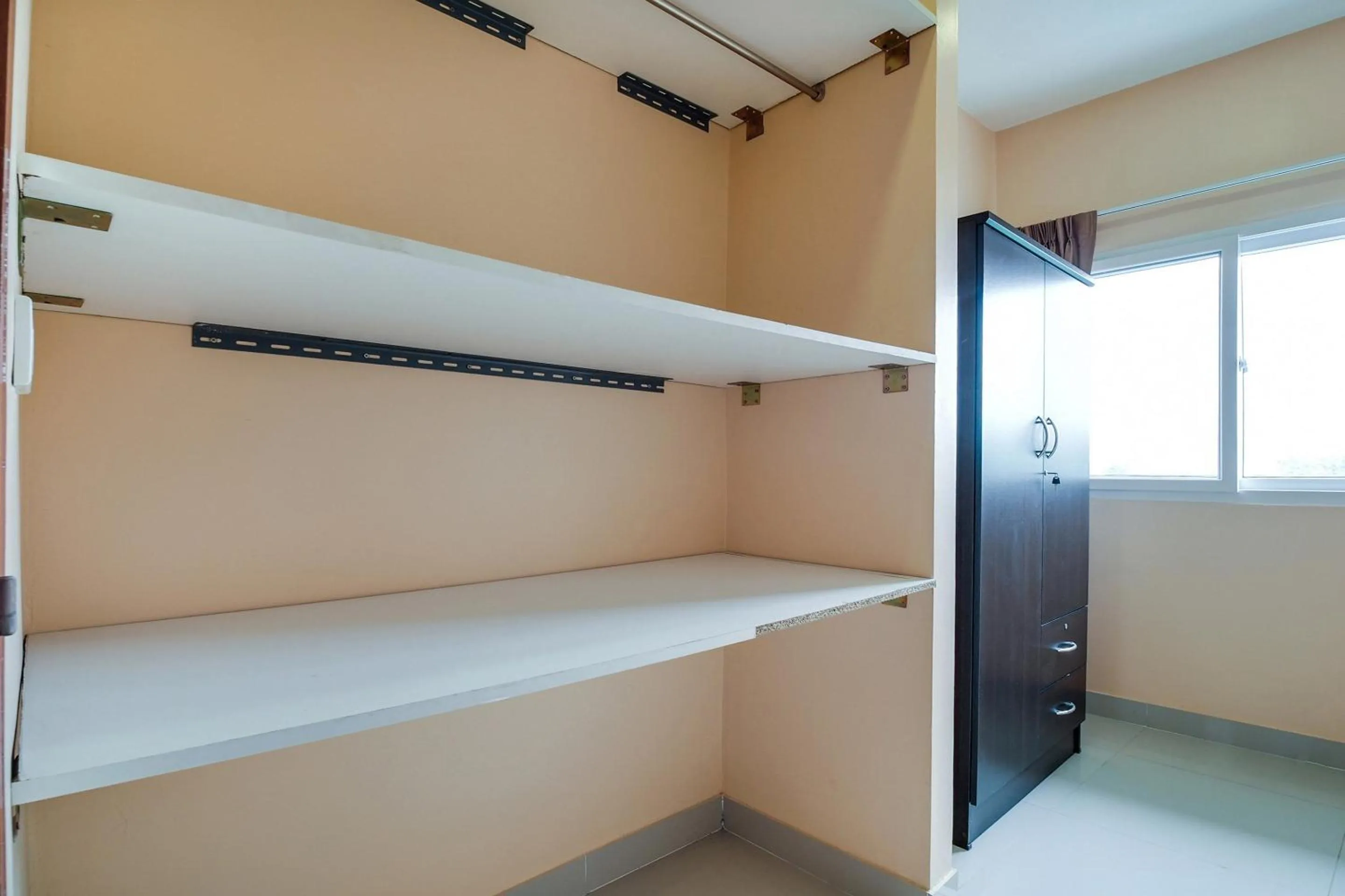 TV and multimedia in Patumnak Beach Guesthouse